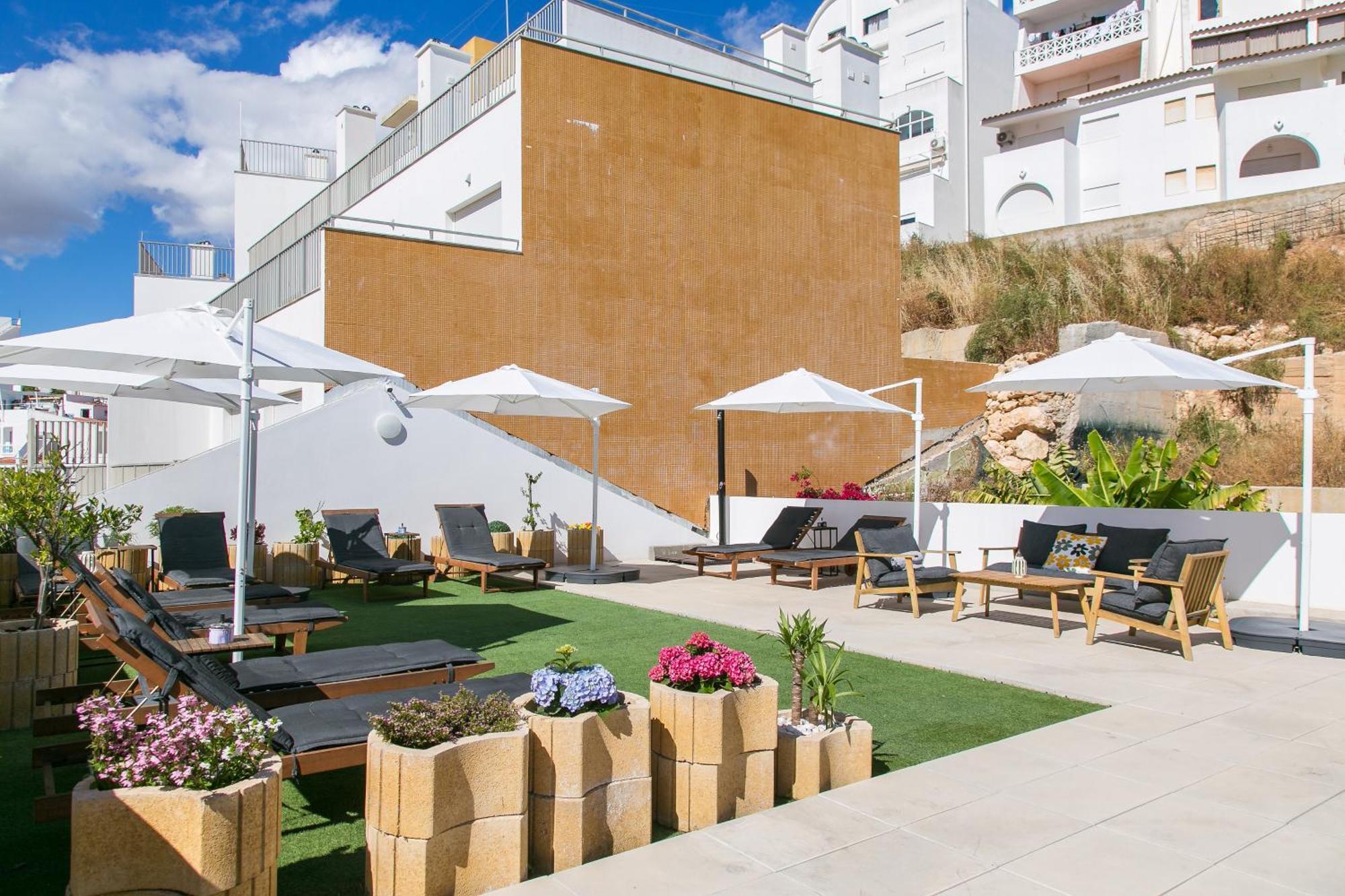 Golden Experience Guest house
