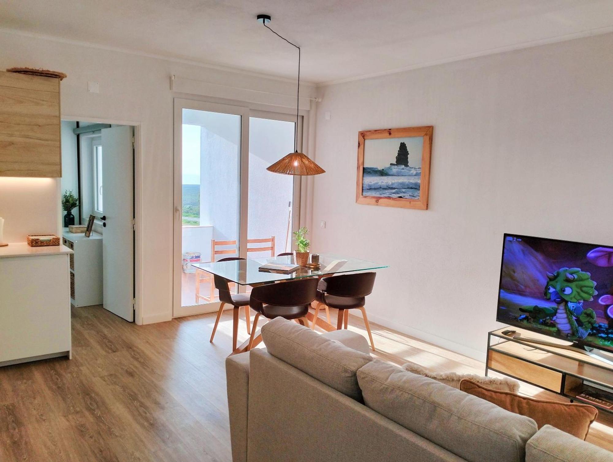 Bela Vista_cozy With Sea View Apartment Praia da Arrifana