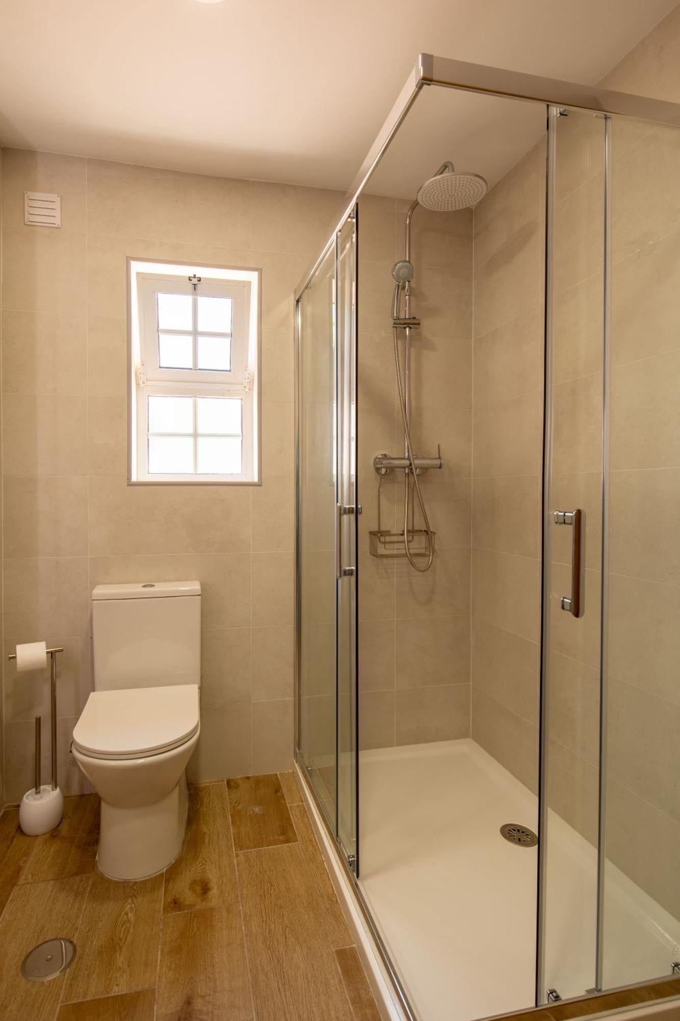 Luxuosa Com Piscina, Garagem E Vista Mar *