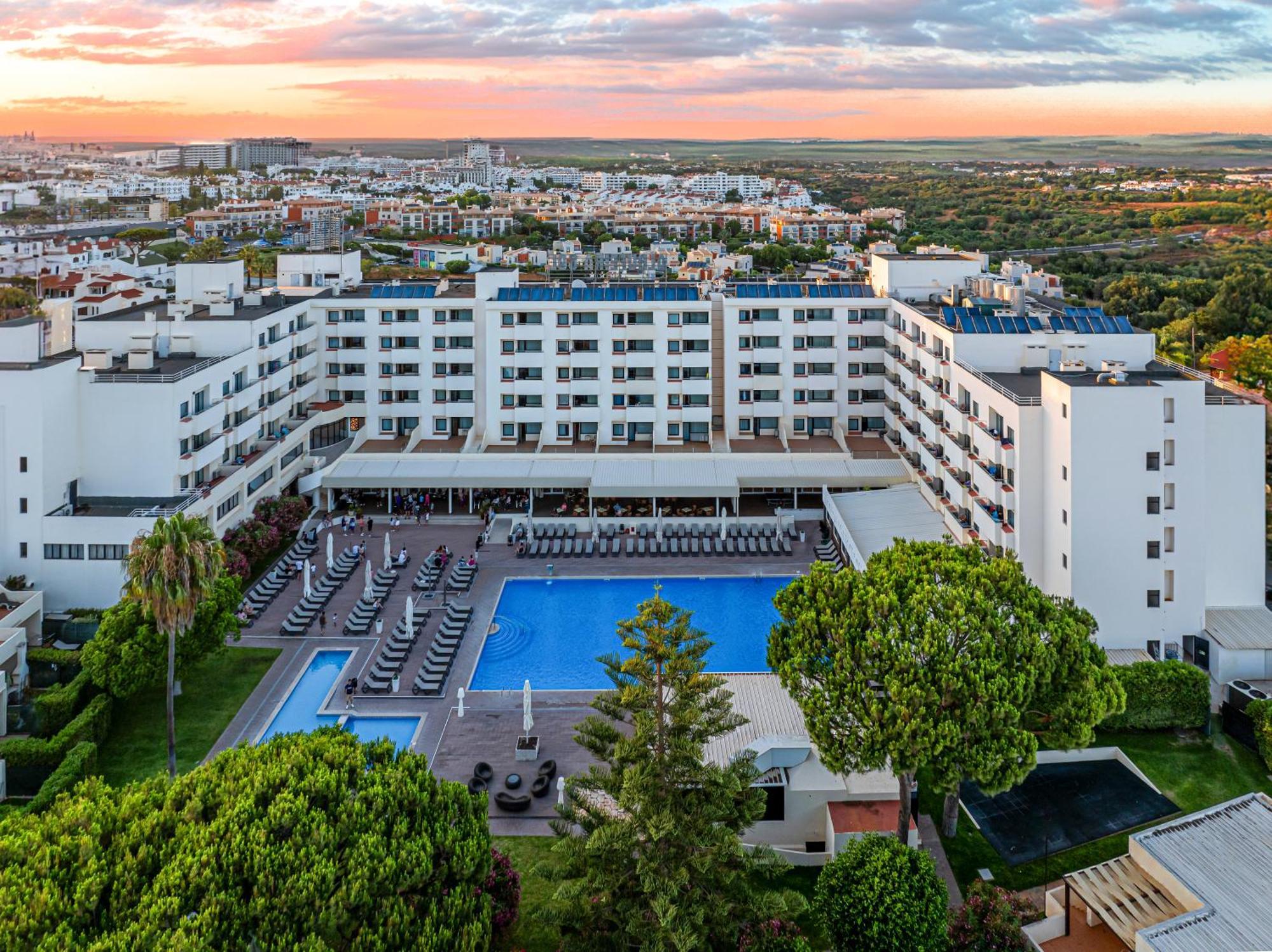 Sol & Hotel