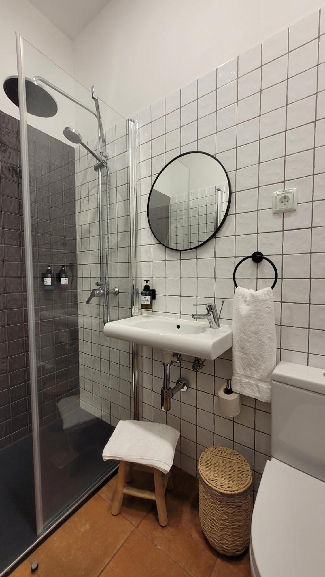 Hostel Jardim Camelias Madalena (Azores)