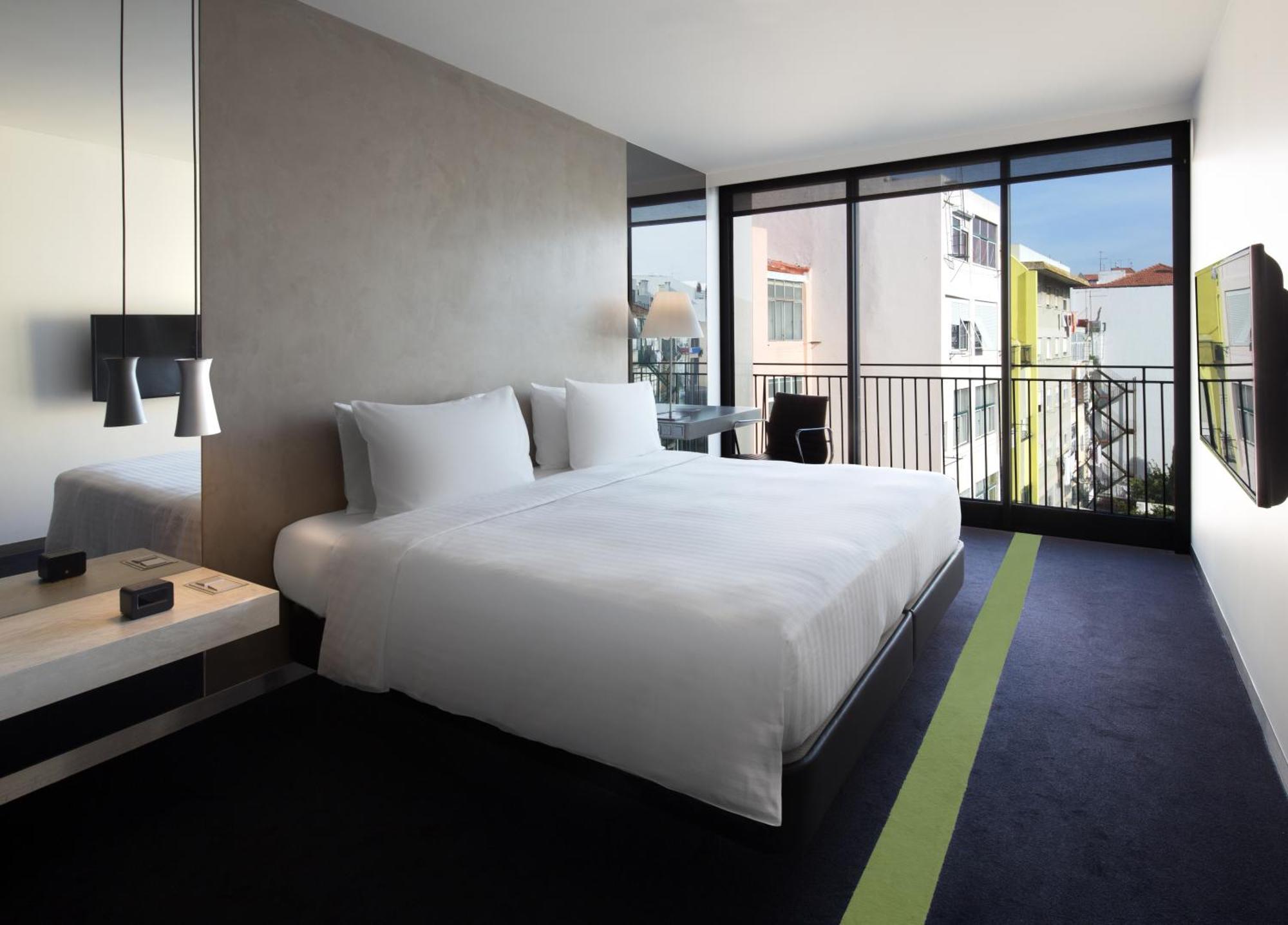 Doubletree By Hilton Fontana Park Lisbon
