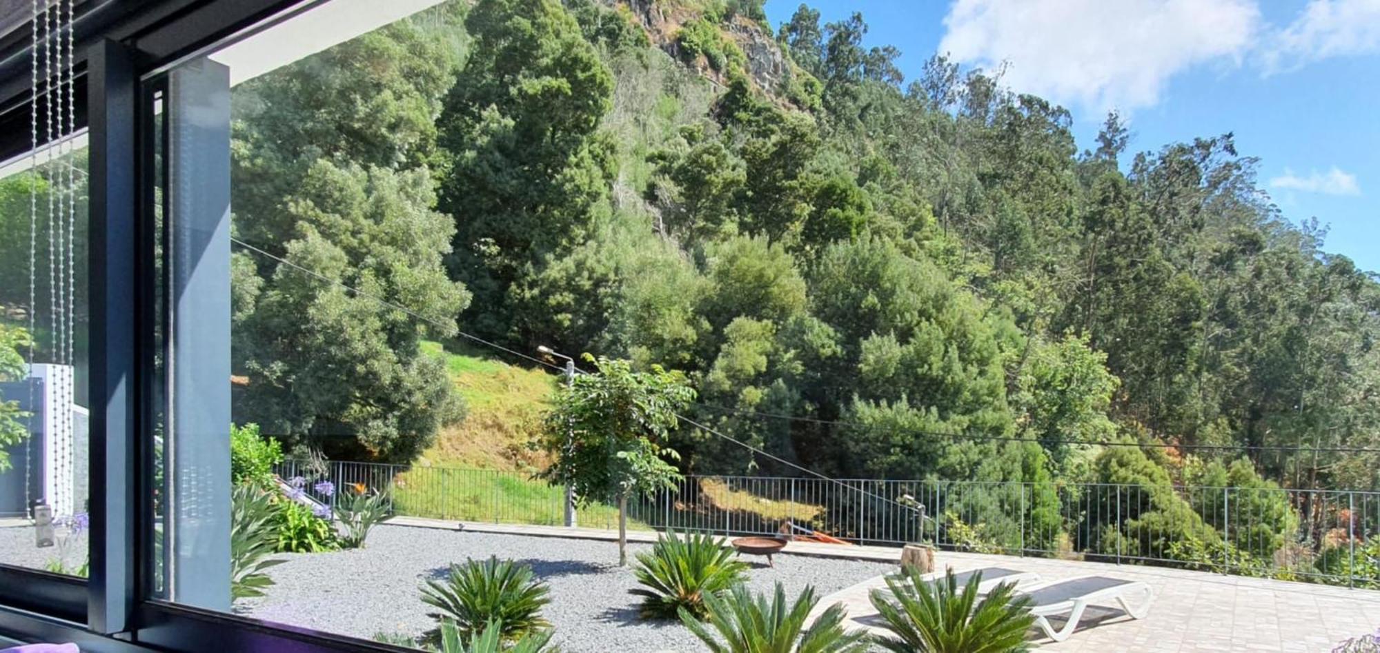 Casa Avos & Netas, Fantastic View, Near The Nature! * Arco da Calheta (Madeira)