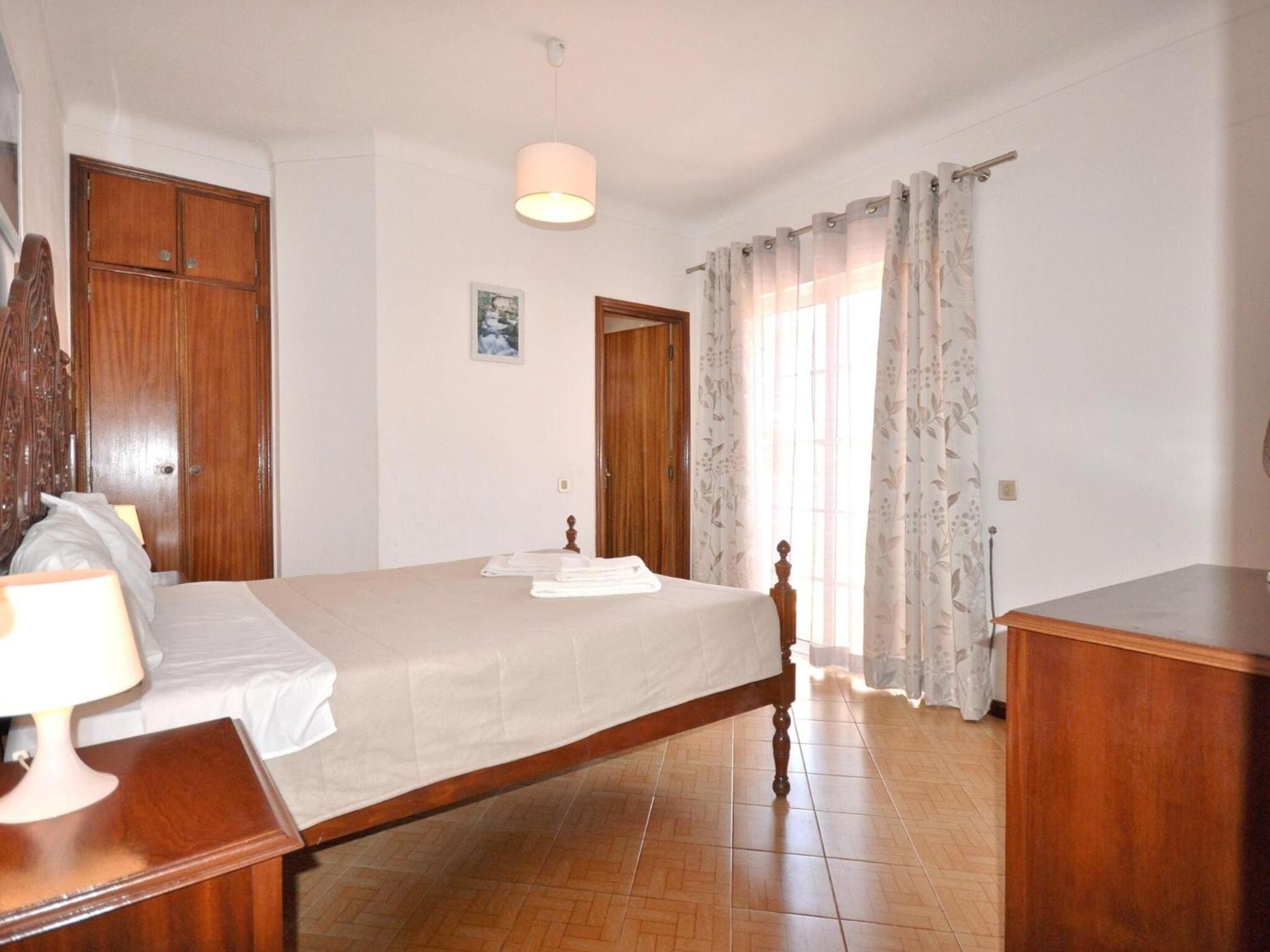 Spacious In The Typical Portuguese Style With Private Swimming Pool Near Holiday home