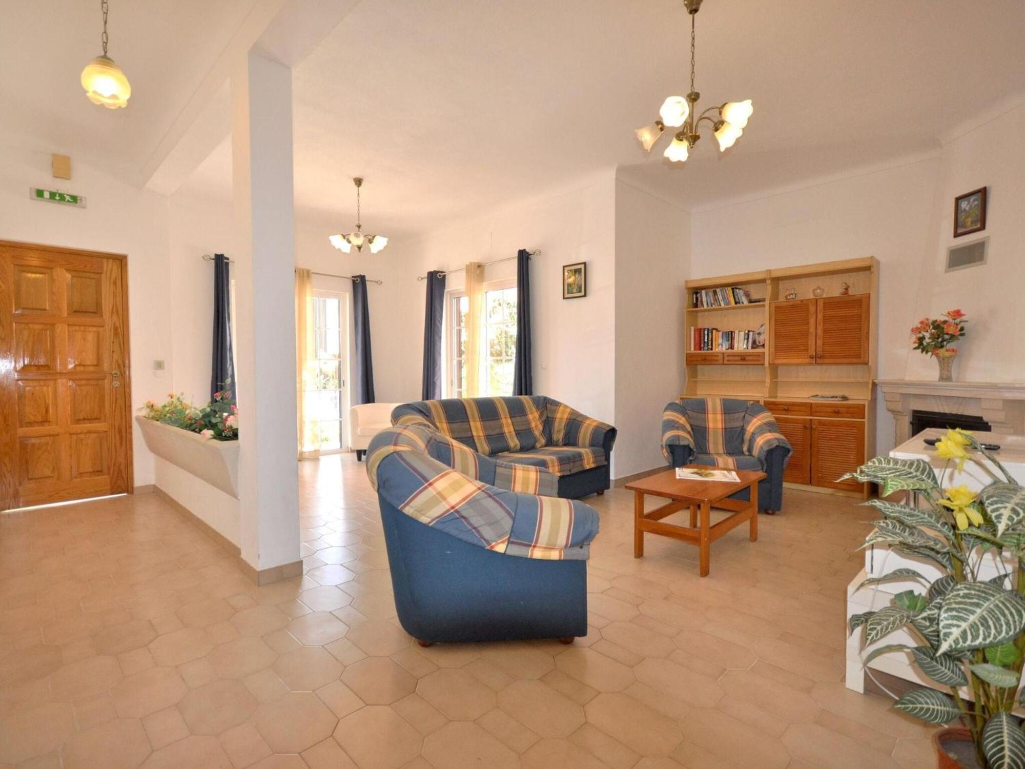Spacious In The Typical Portuguese Style With Private Swimming Pool Near