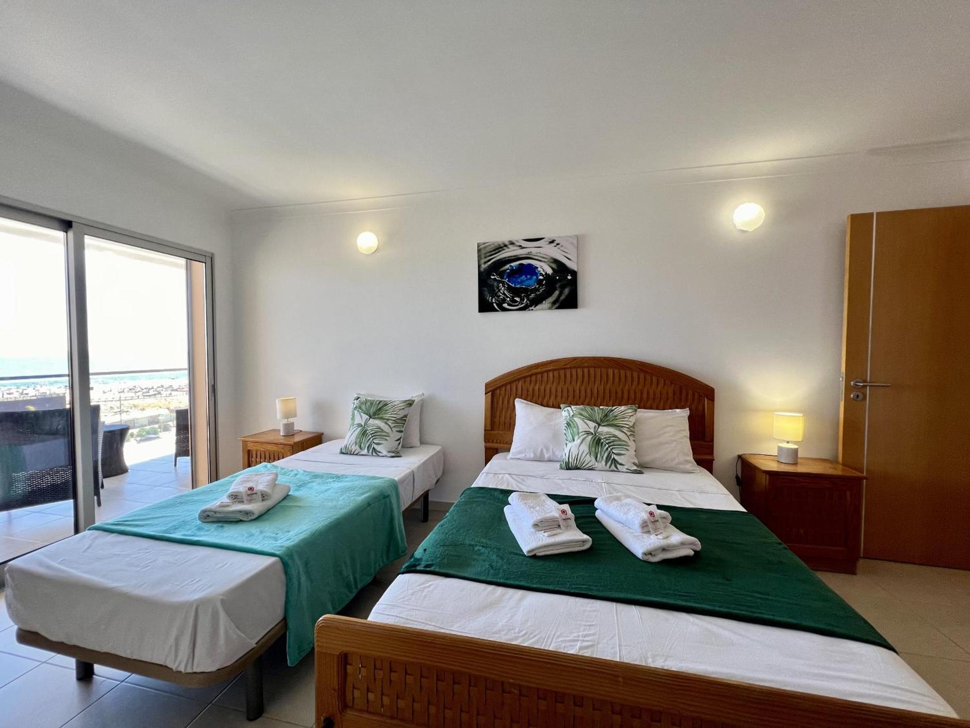 Ocean View 3 By Homing Monte Gordo