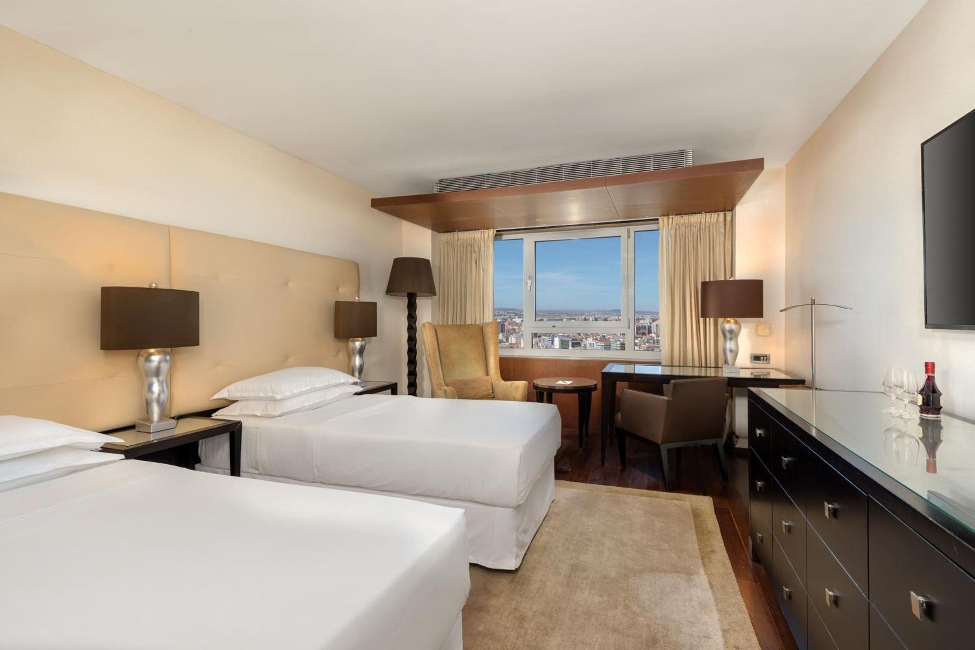 Hotel Sheraton & 5*
