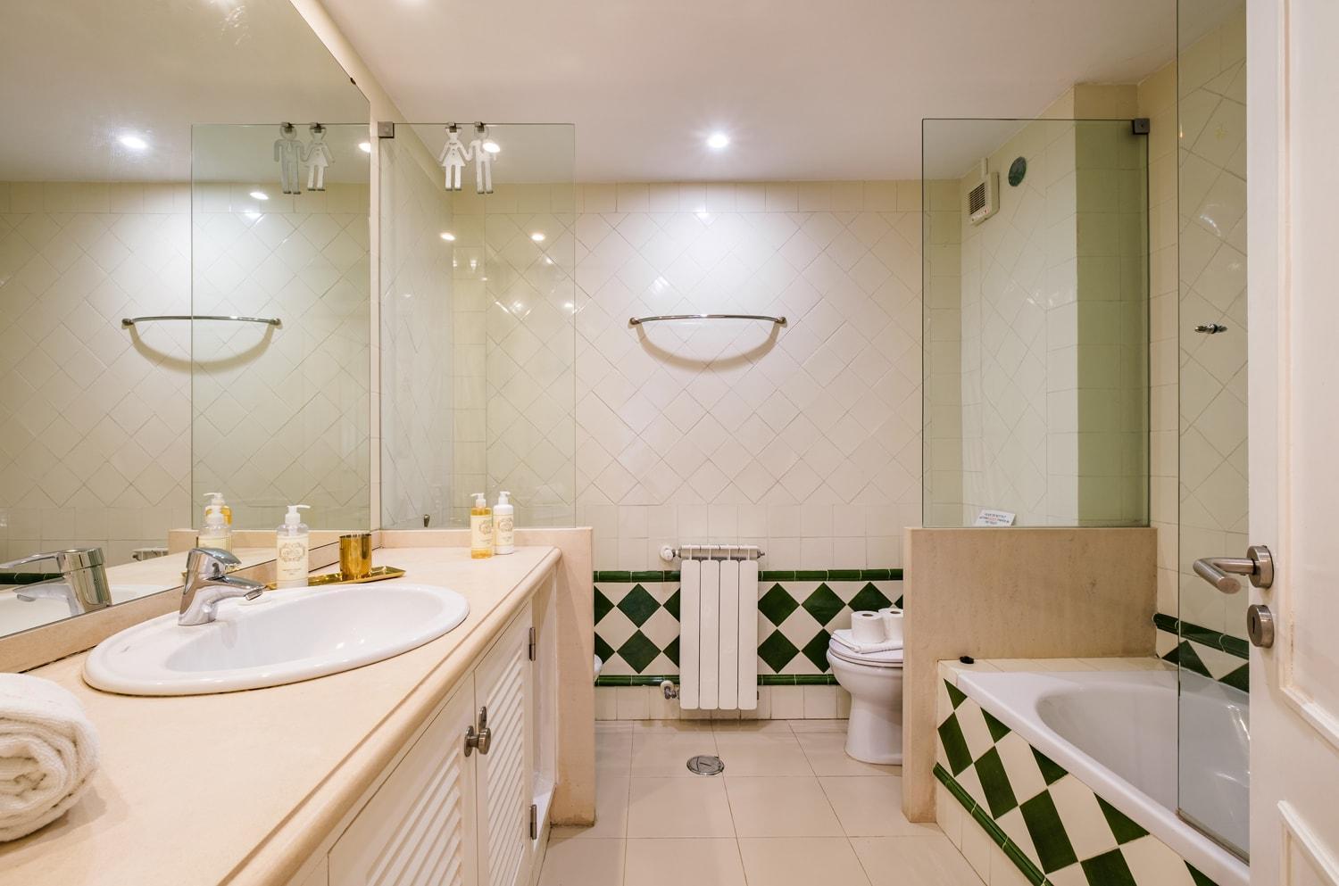 Villa Seafront Unit 1 Cascais