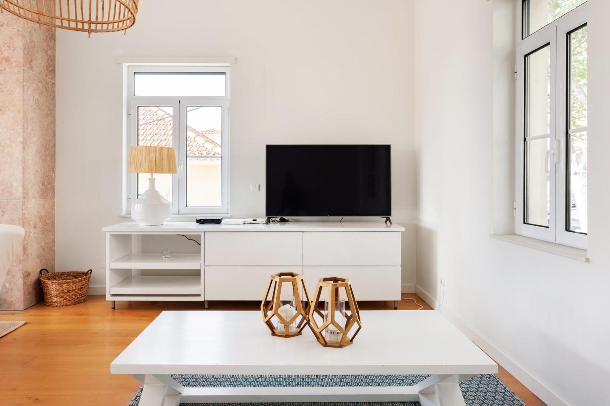Saboia -spacious Gorgeous Apartamento Estoril