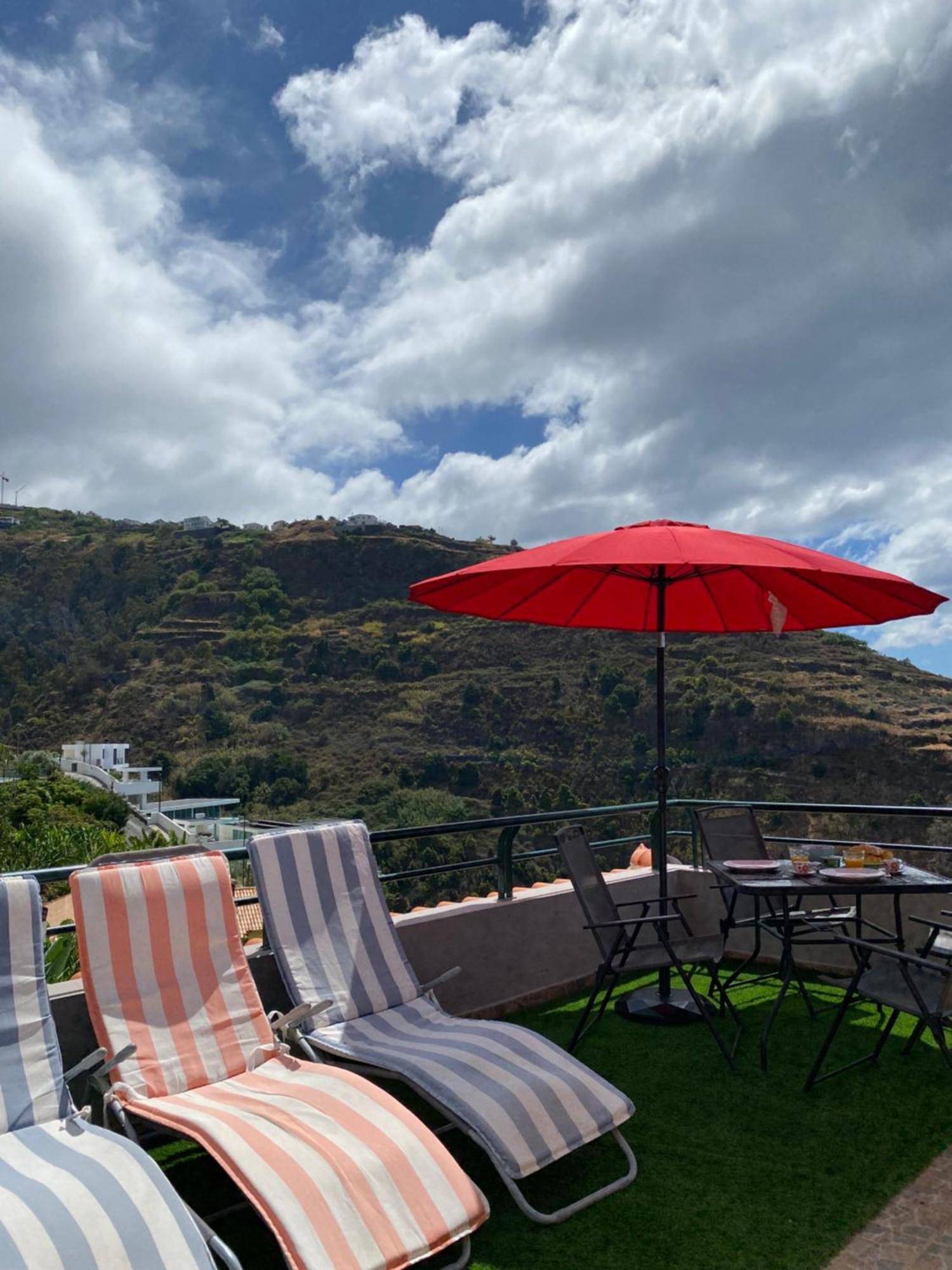 Pana House Calheta (Madeira)