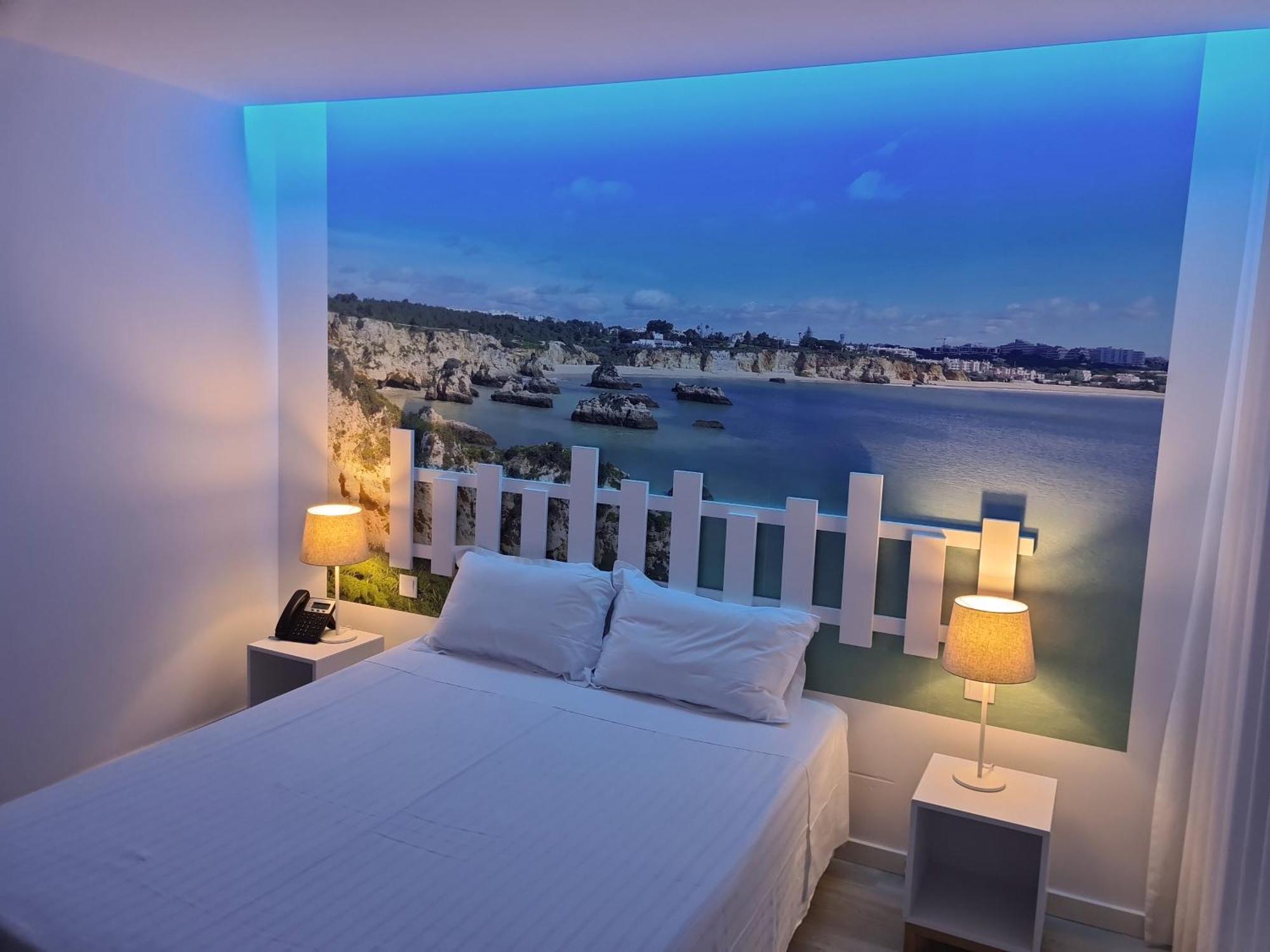Alcaide Hotel 3*