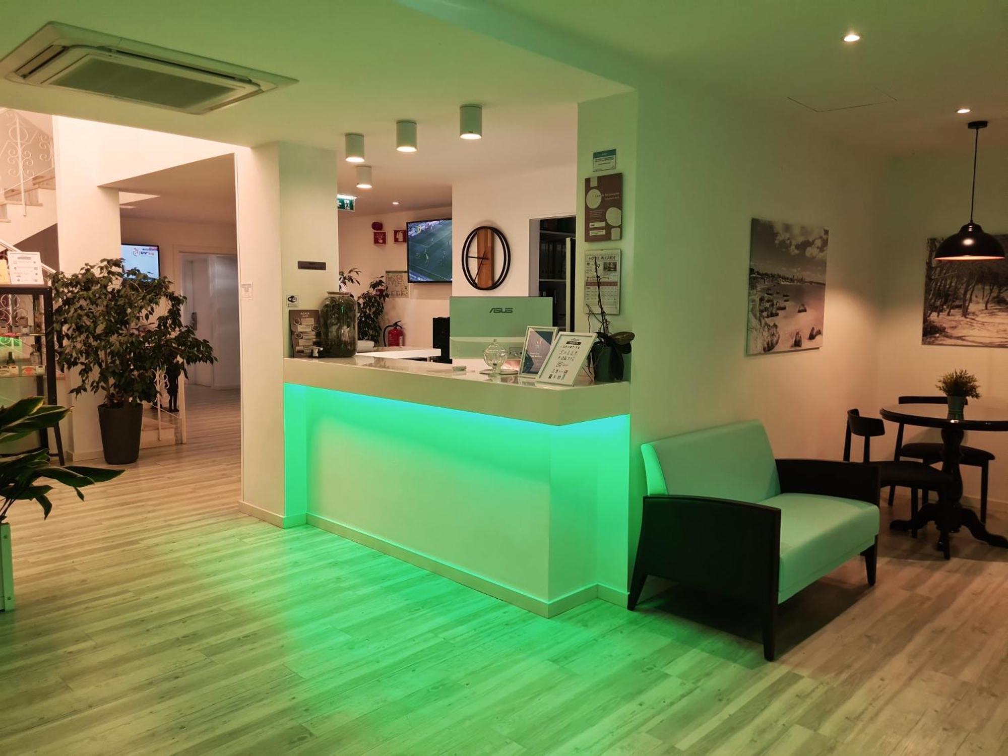 Hotel Alcaide 3*