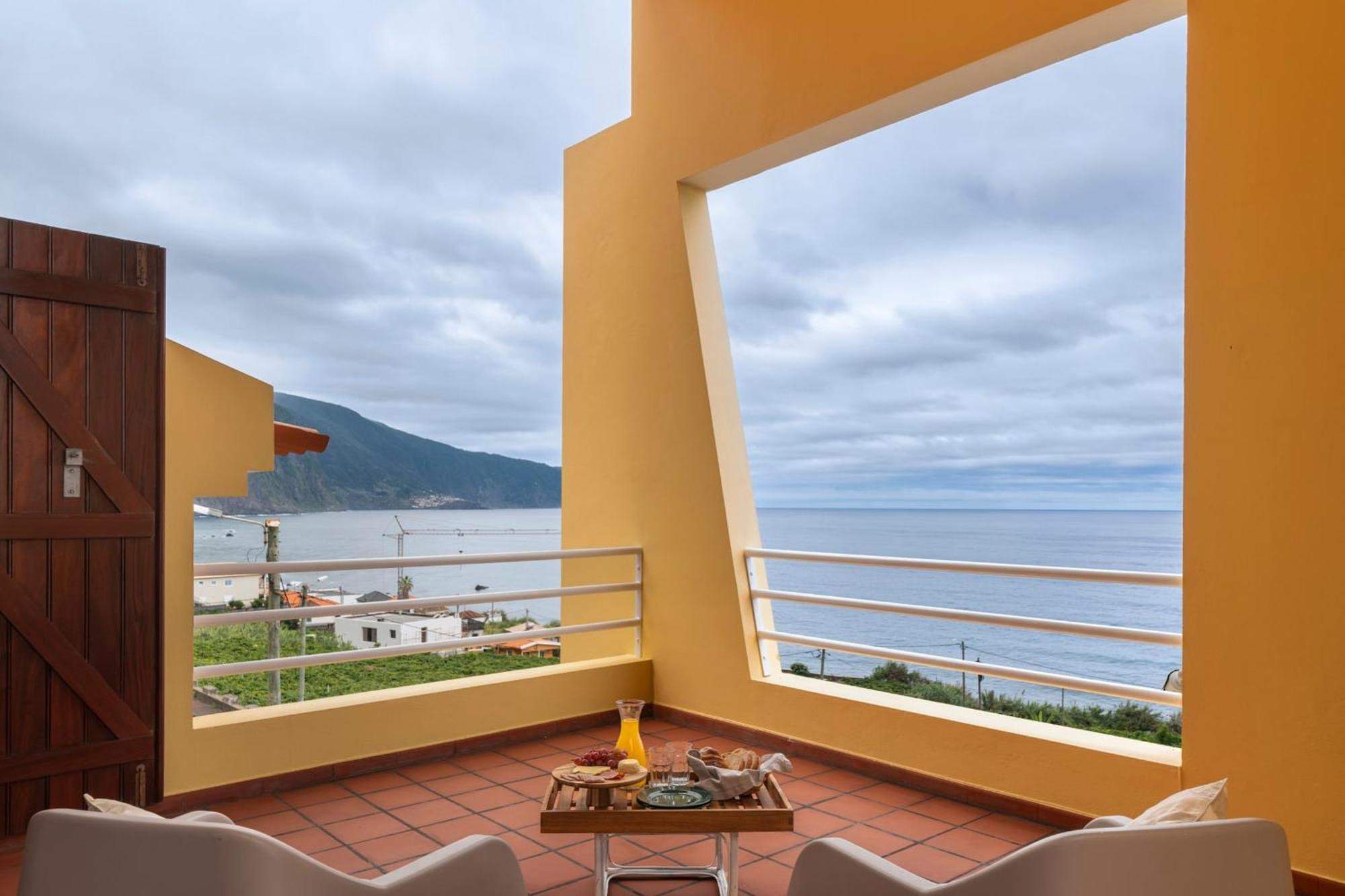 Holiday home Casa Amarela Da Faja Da Areia By An Island *