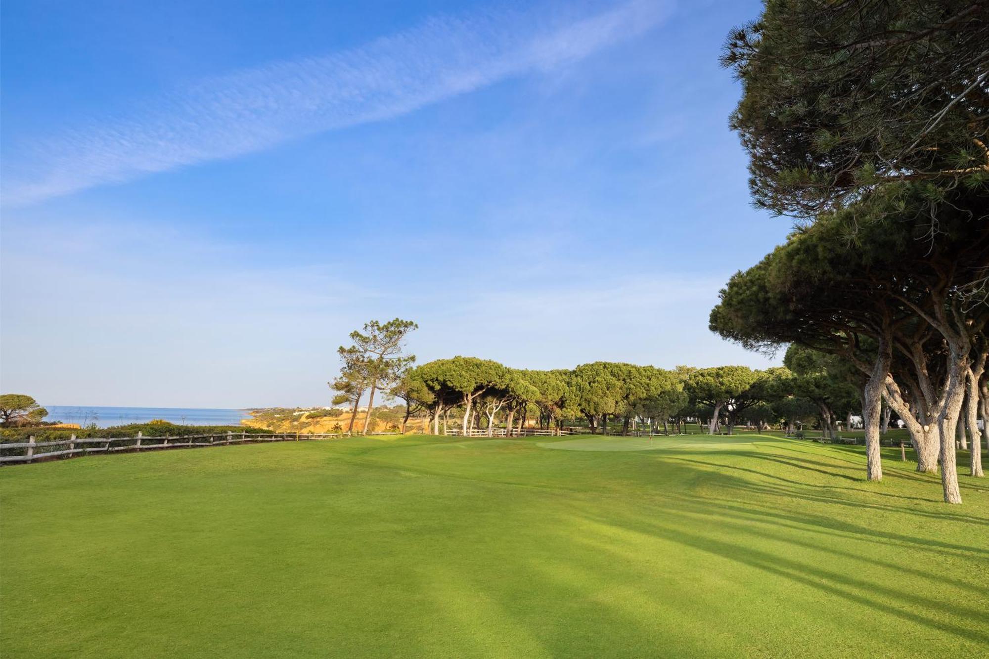 Pine Cliffs Hotel
