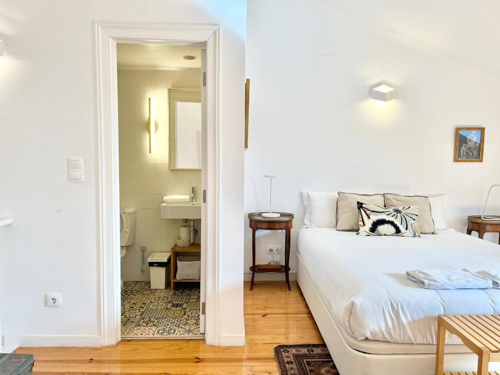 Alarco - Alfama River Loft - 55753 Al Lisbon