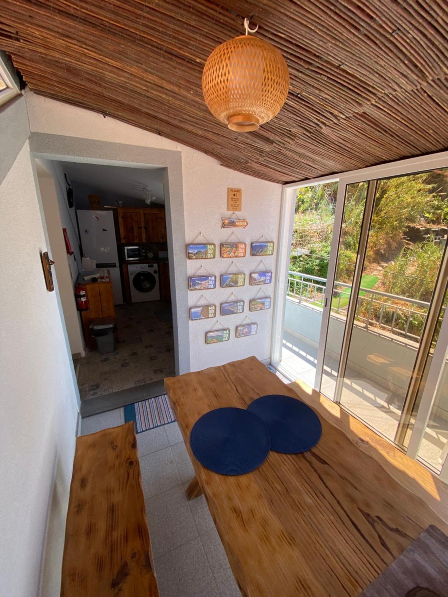 Lovely Newly Refurbished, 1 Bedroom Floor With Sea Views, Fast Wi-fi Cable Tv And Netflix Appartement Ribeira Brava