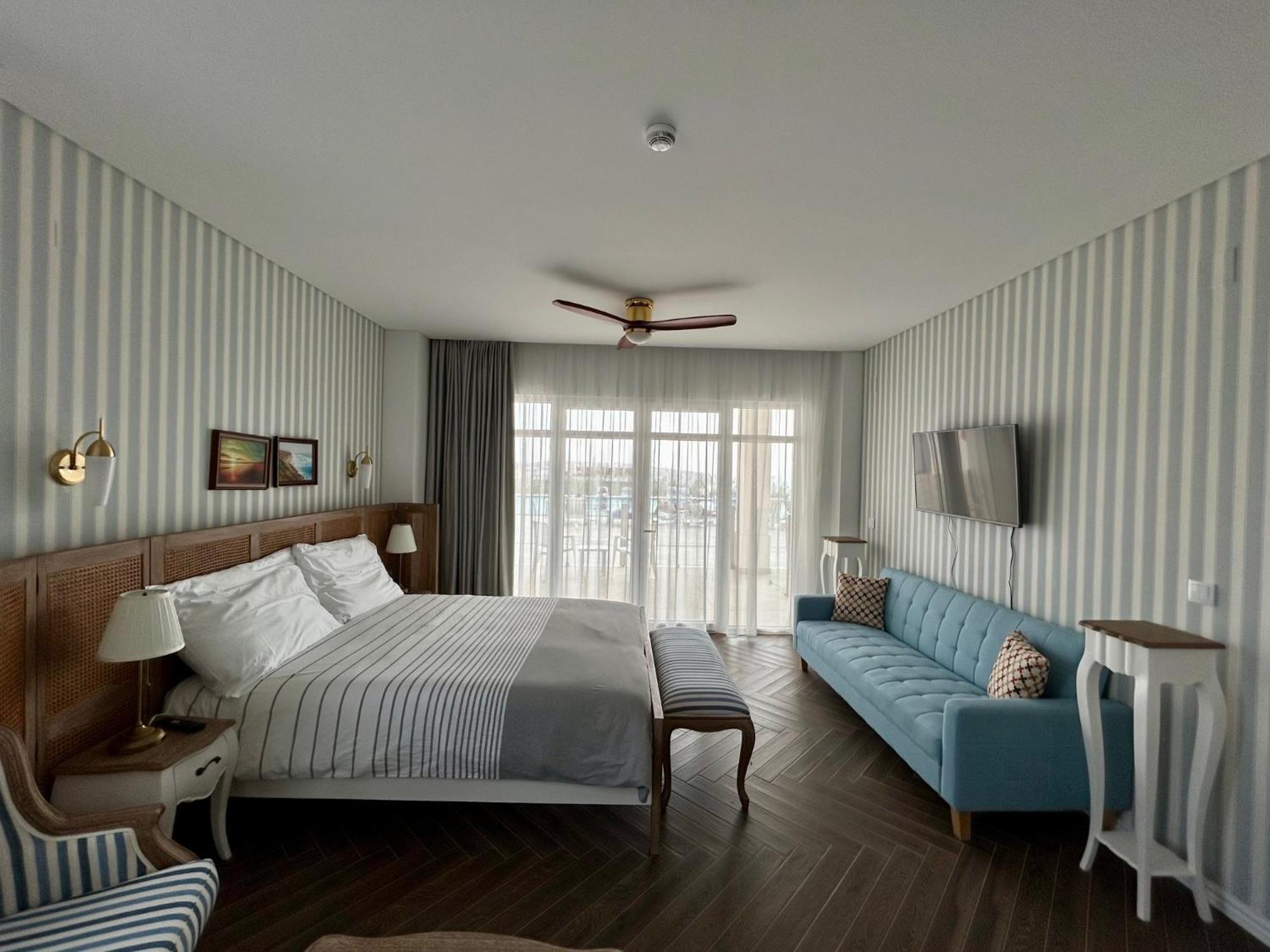 Ocean View Apartment *