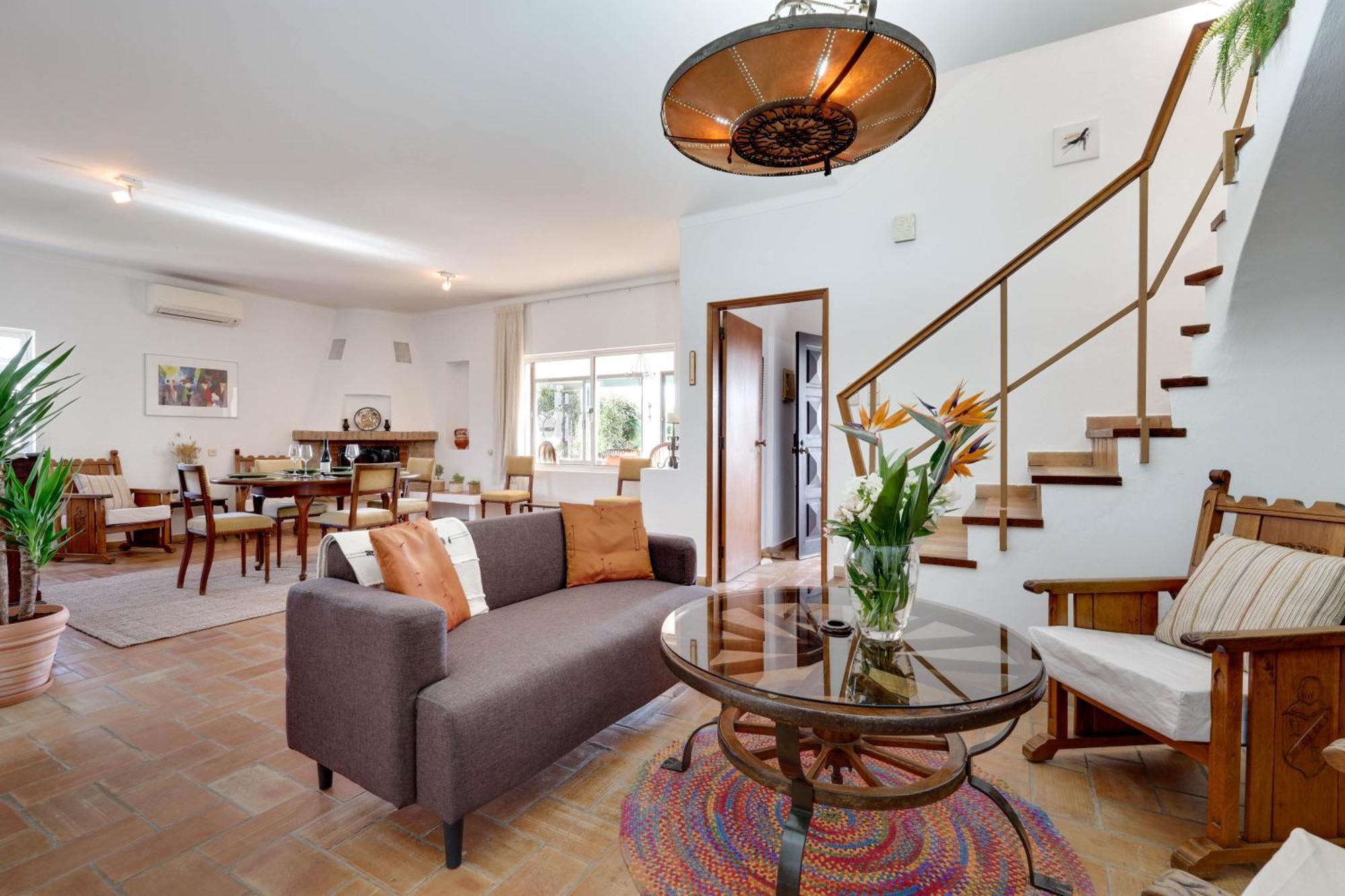 Vakantiehuis Private House, Amazing Sea View, Swimming Pool Moncarapacho
