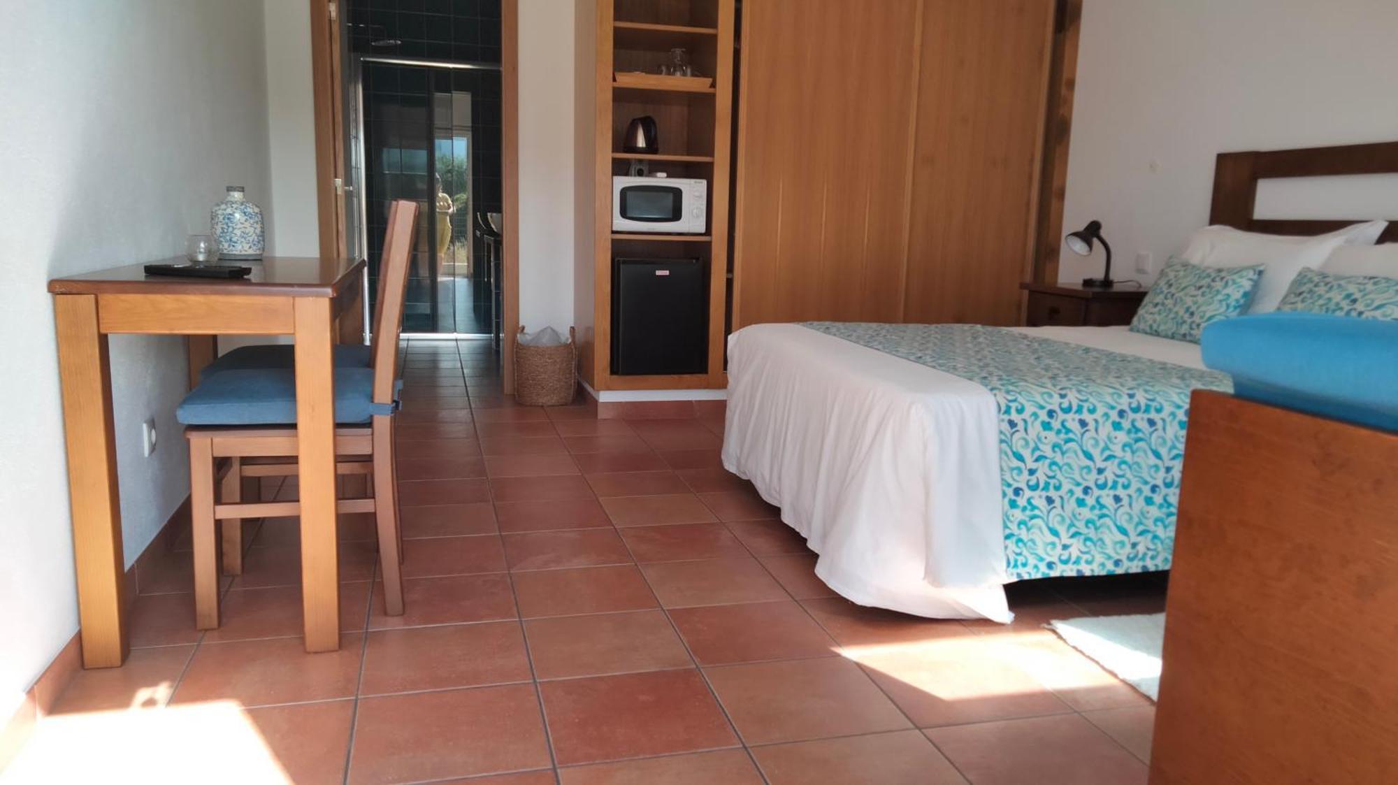 Falesias Da Arrifana Estadia no rancho Praia da Arrifana