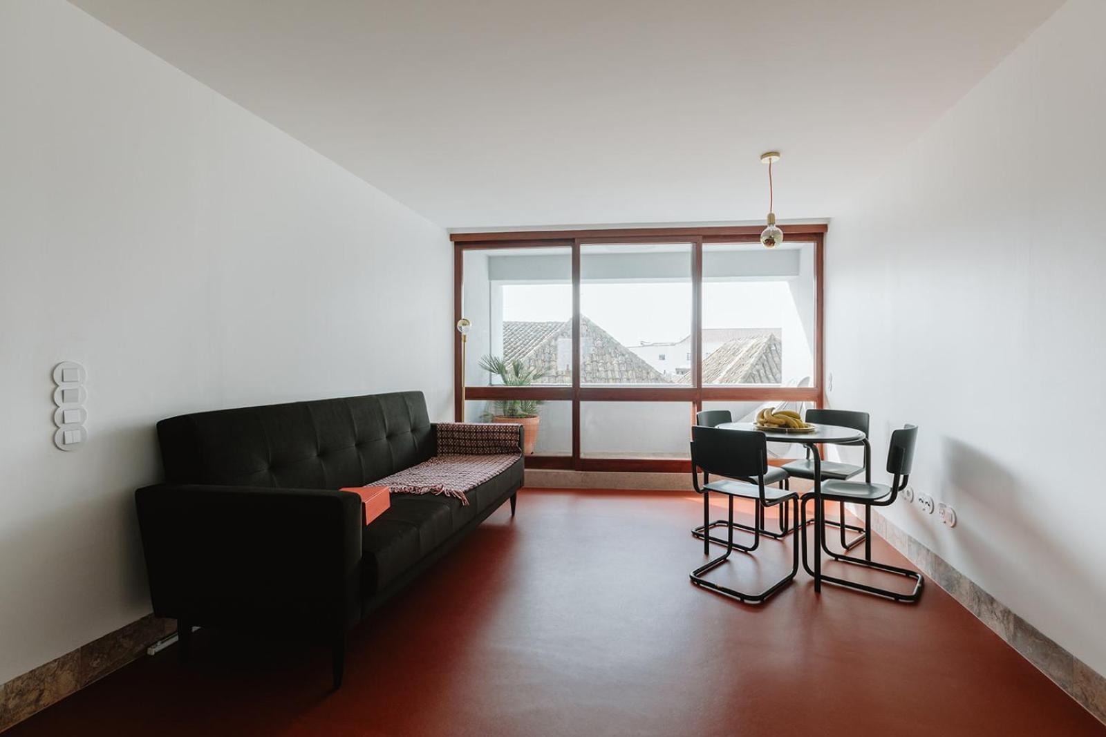 The Modernist, Architecture Experience * Distrito de Faro