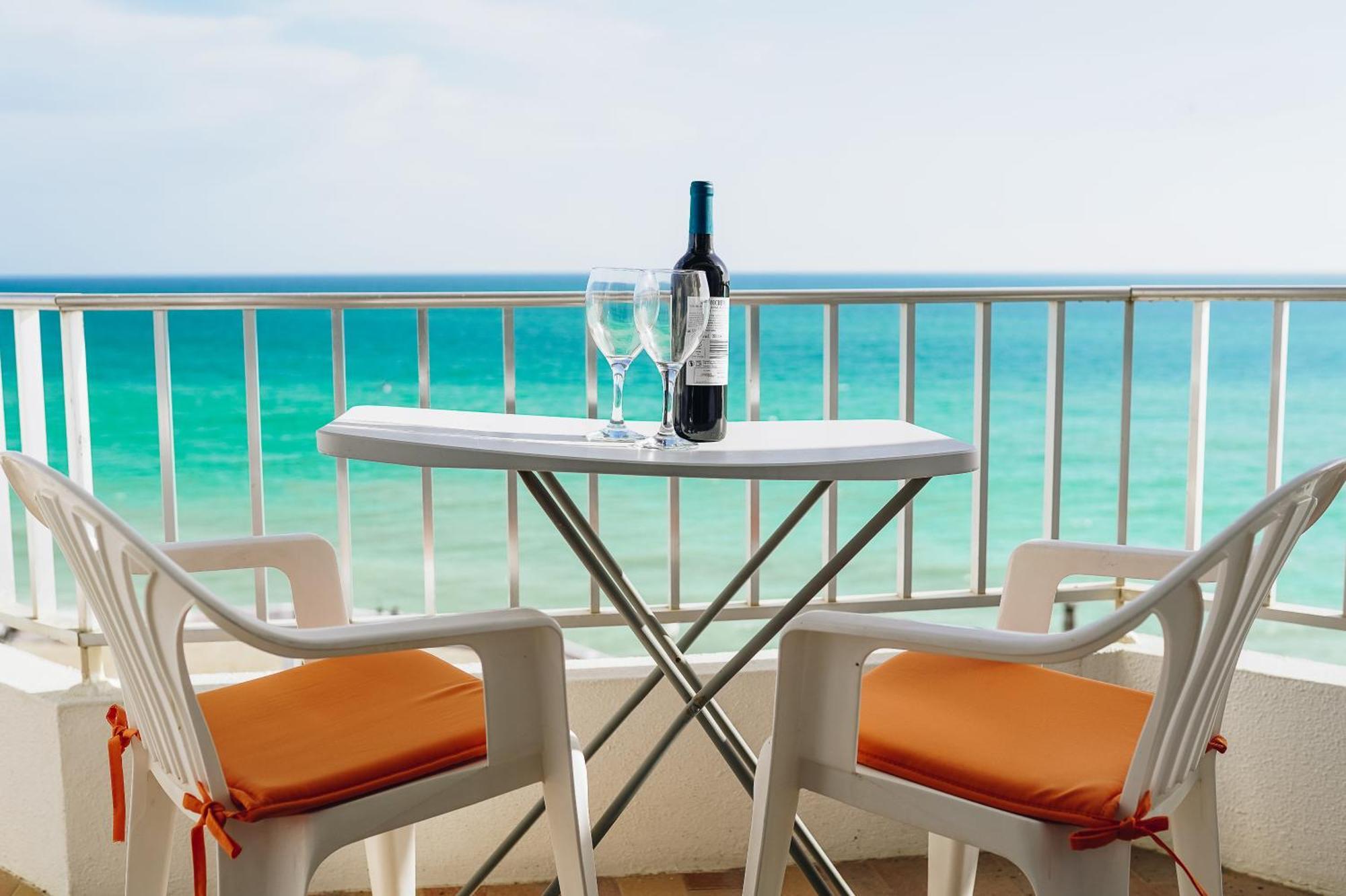 Host Wise - Terrace & Ocean View Flat Apartment Armacao de Pera