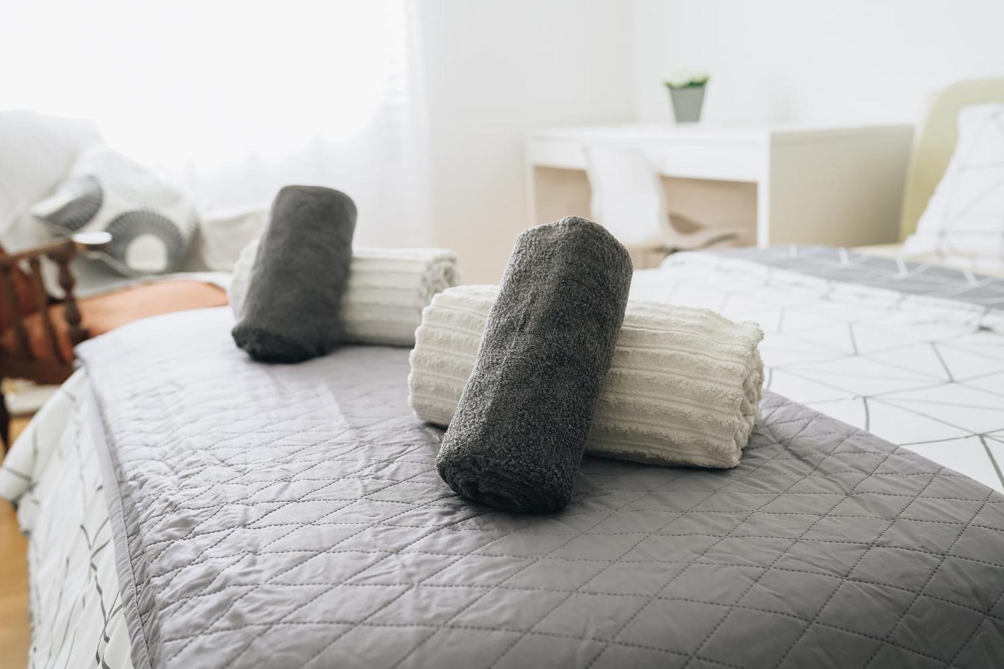 Host Wise - Terrace & Ocean View Flat Armacao de Pera
