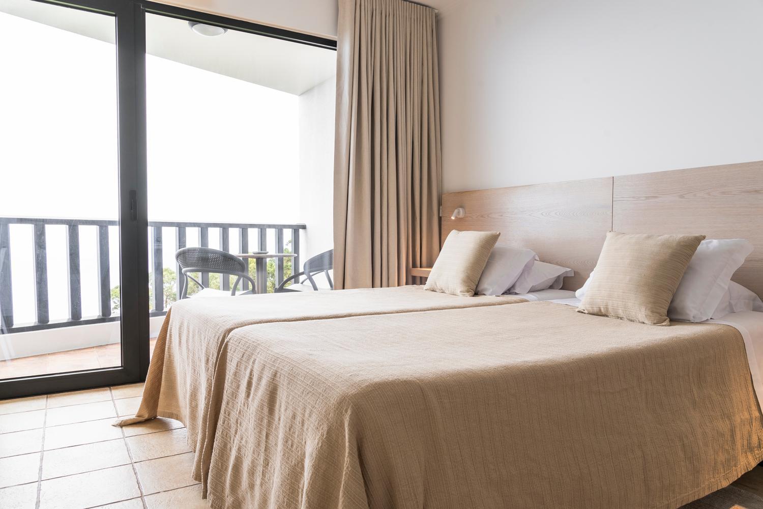 Casa Proteas Bed & Breakfast São Jorge