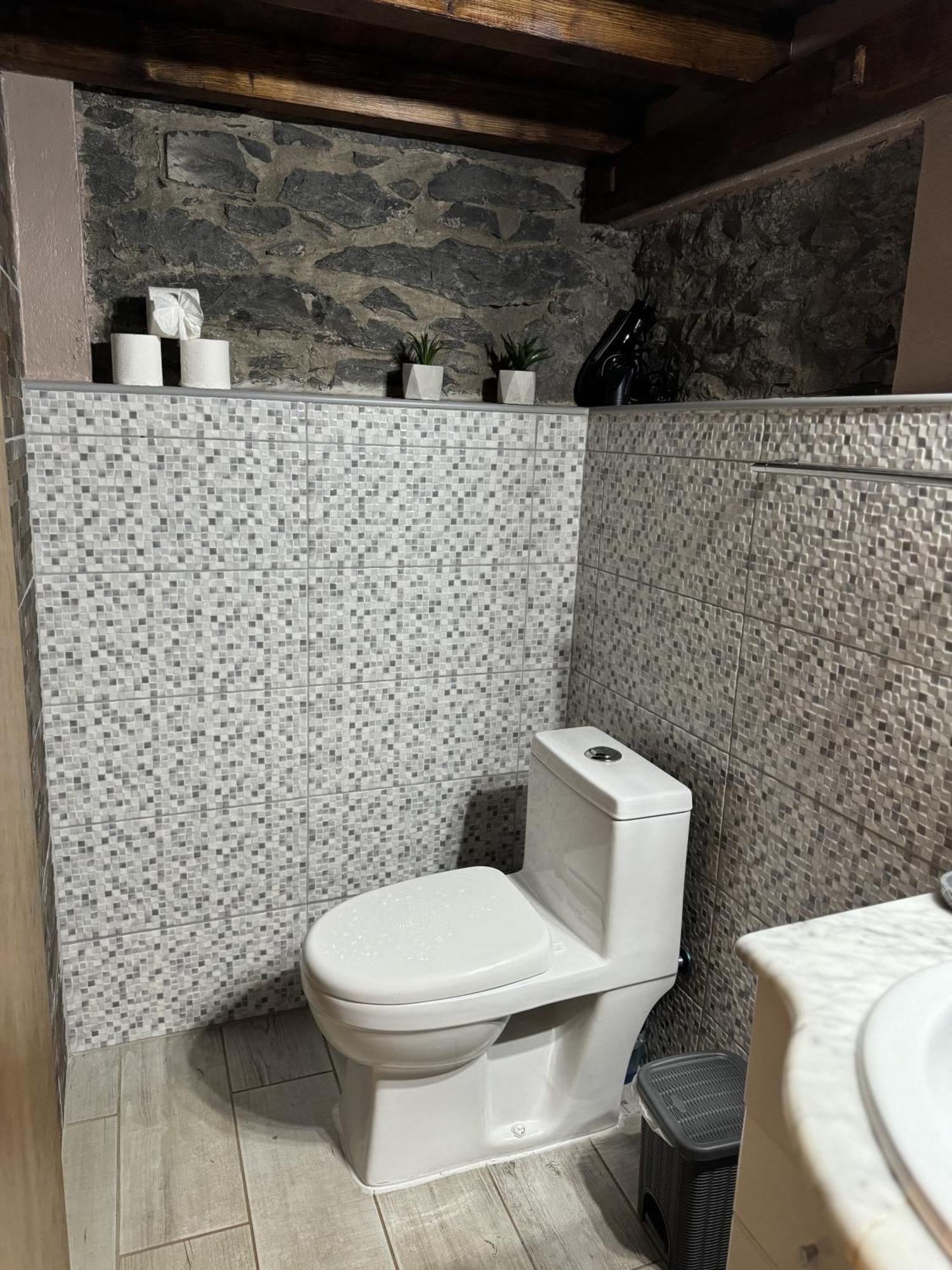 Lodge Victoria Tiny Stone House Ponta do Pargo