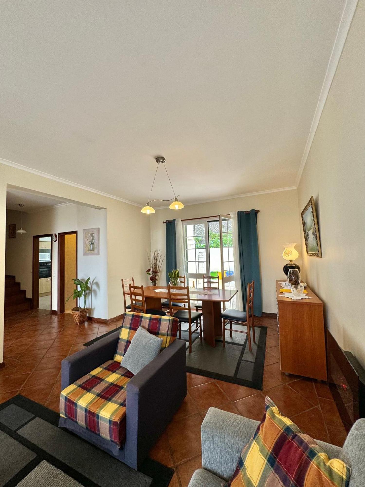Moradia Abreu Holiday home *