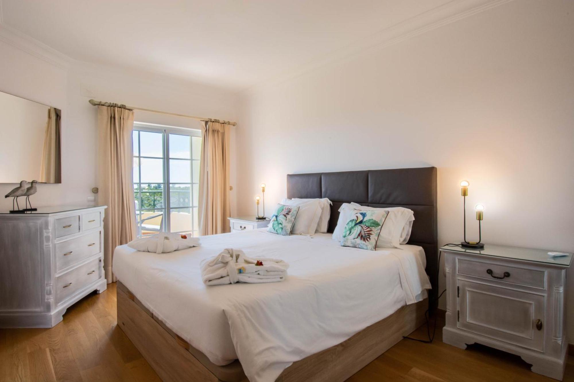 Holiday park Presa De Moura 4*