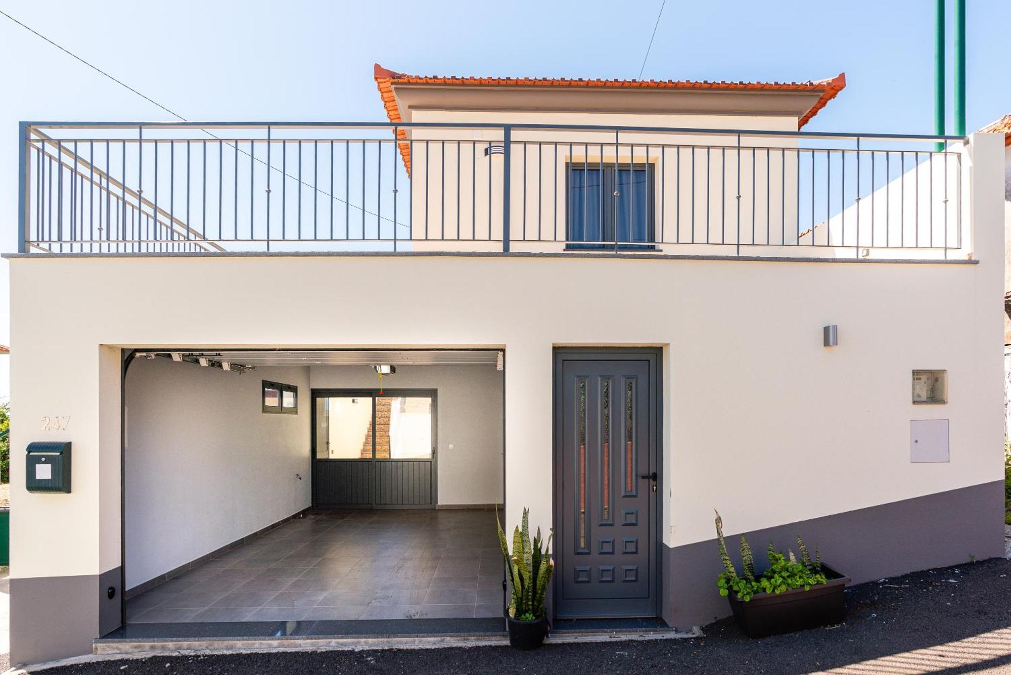 Holiday home Goncalves House - Ac And Private Parking Calheta (Madeira)