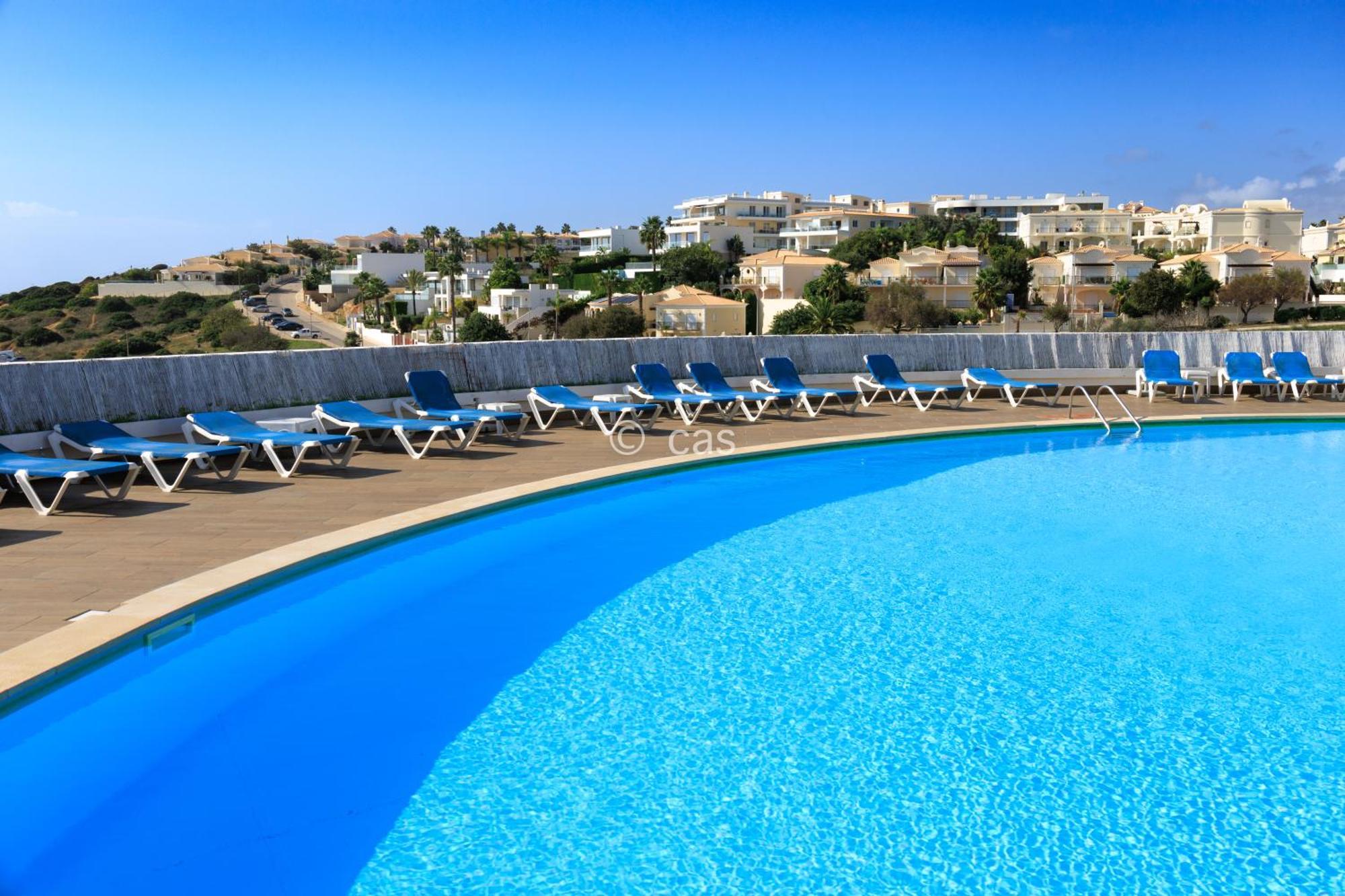 Apartment Beachfront Porto De Mos - *