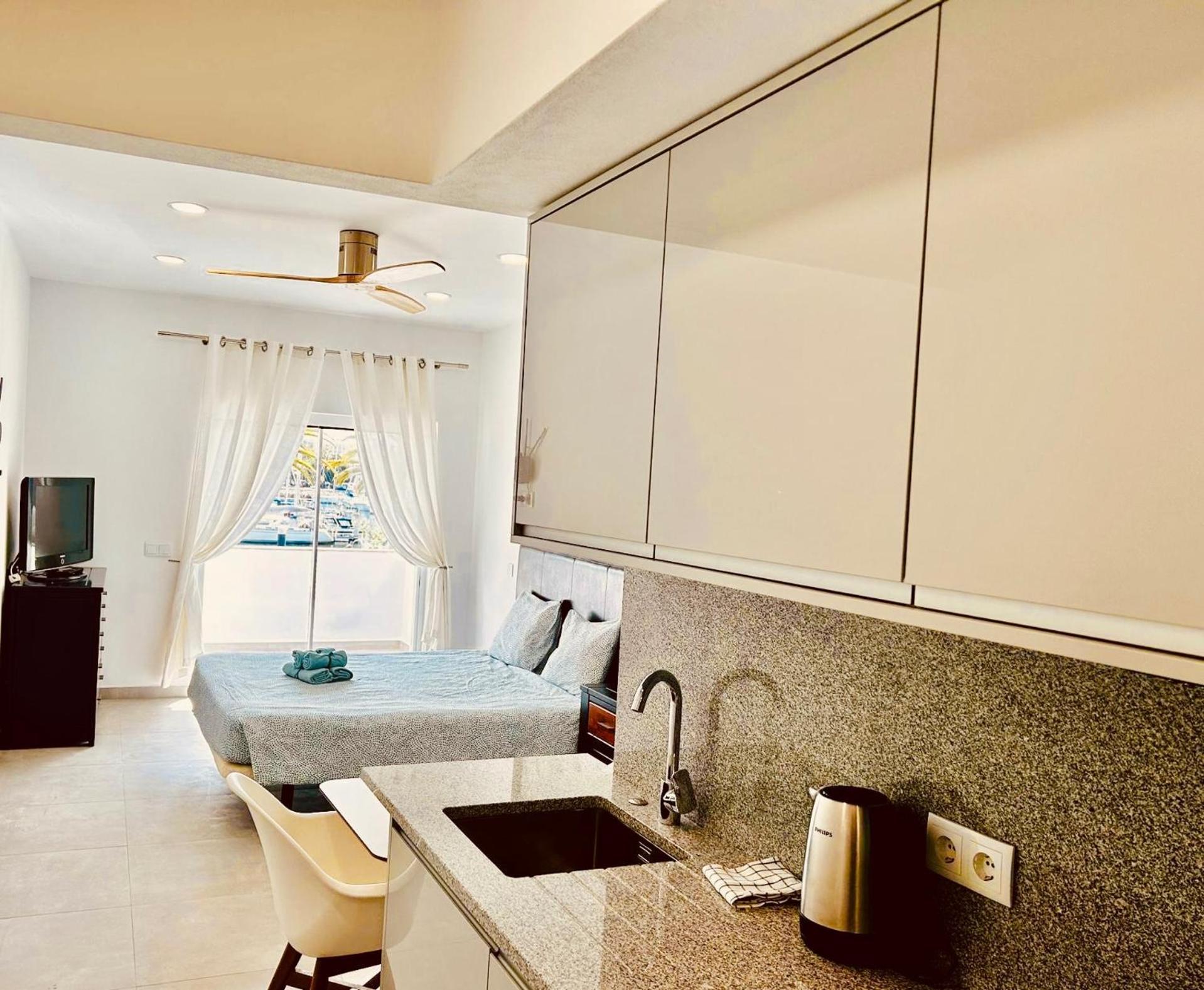 Apartment Marina View In Town Center Sea View Lagos
