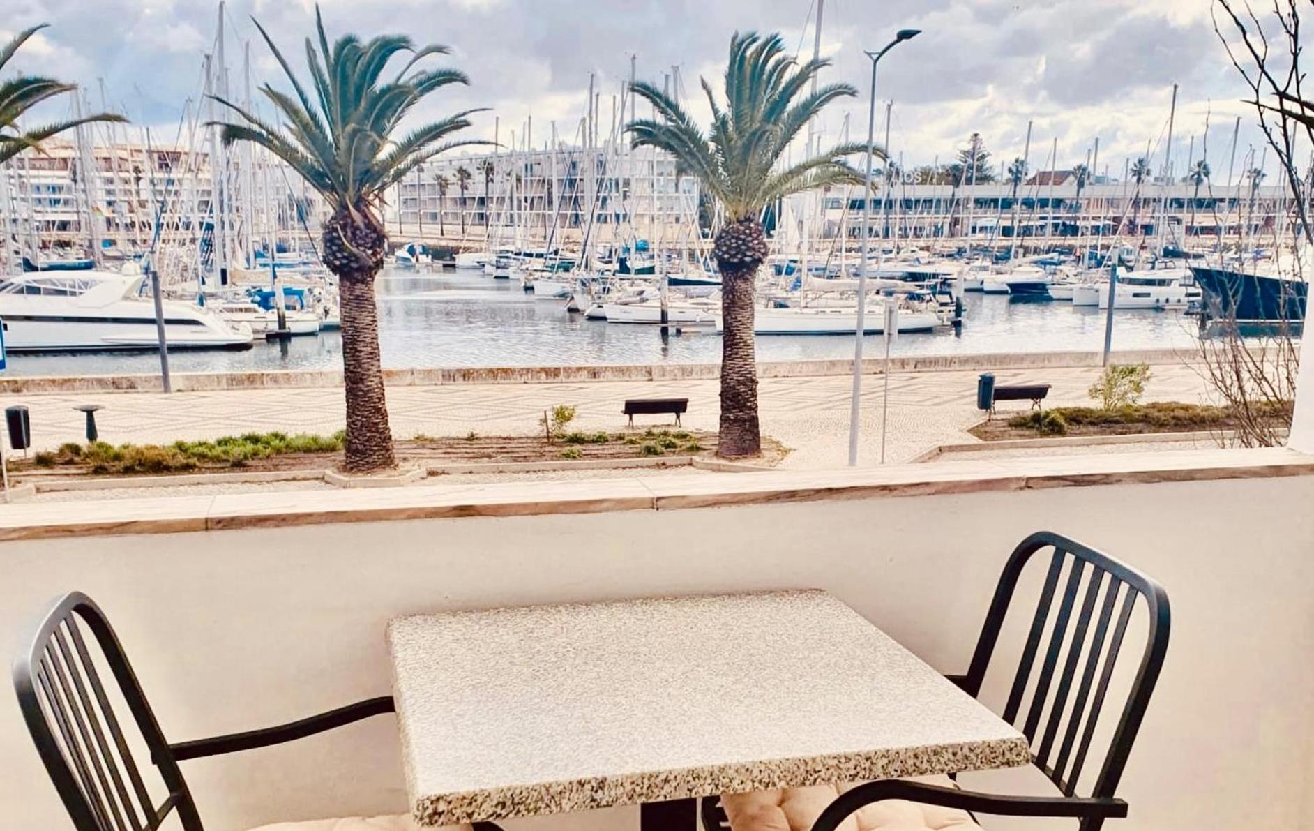 Marina View Near Beaches And Shops Appartement Lagos