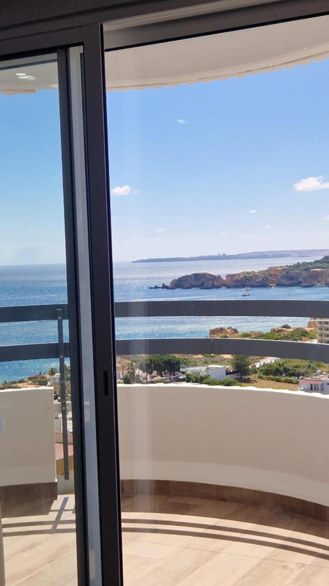 Tower Sea View With Garage And Balcony * Portimao