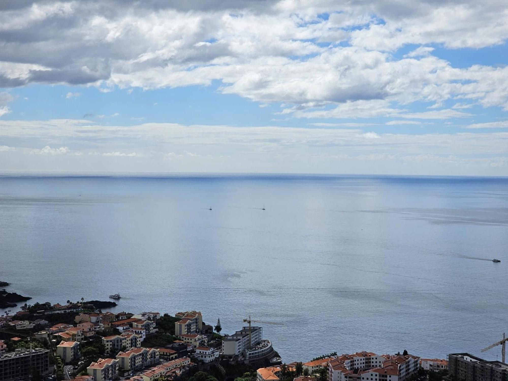Countesses * Camara de Lobos