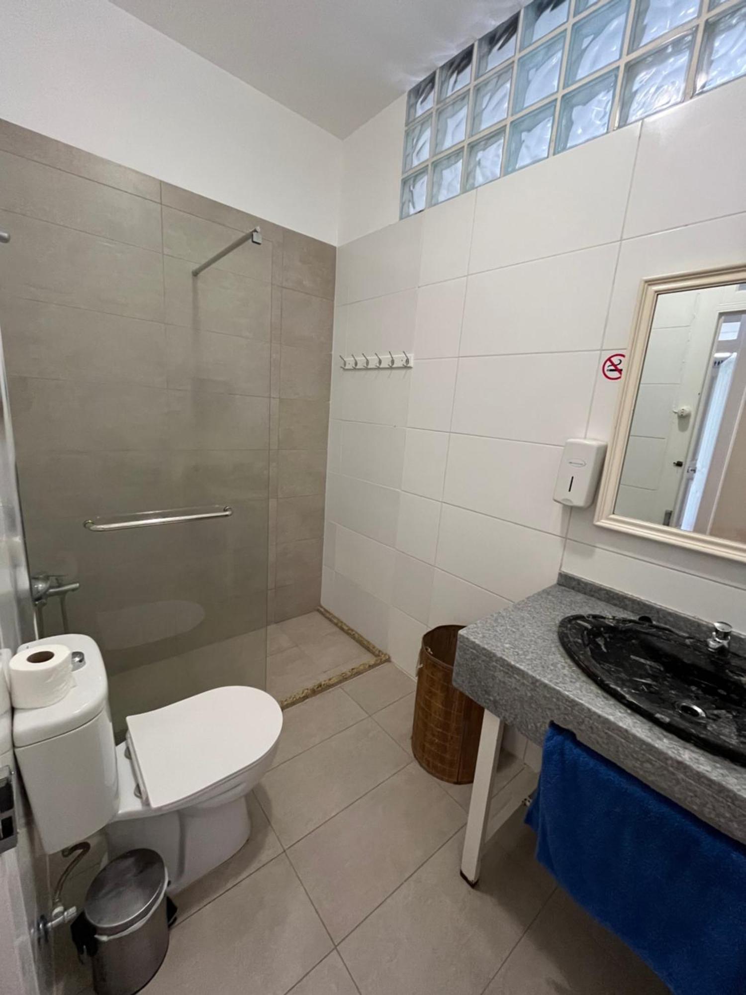 Hostal Lazareto 148 *