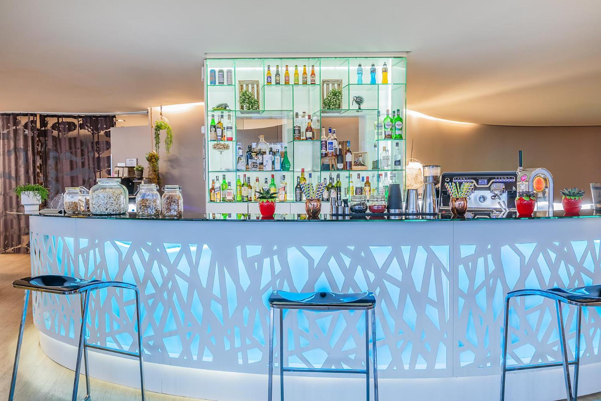 Novotel Hotel 4*