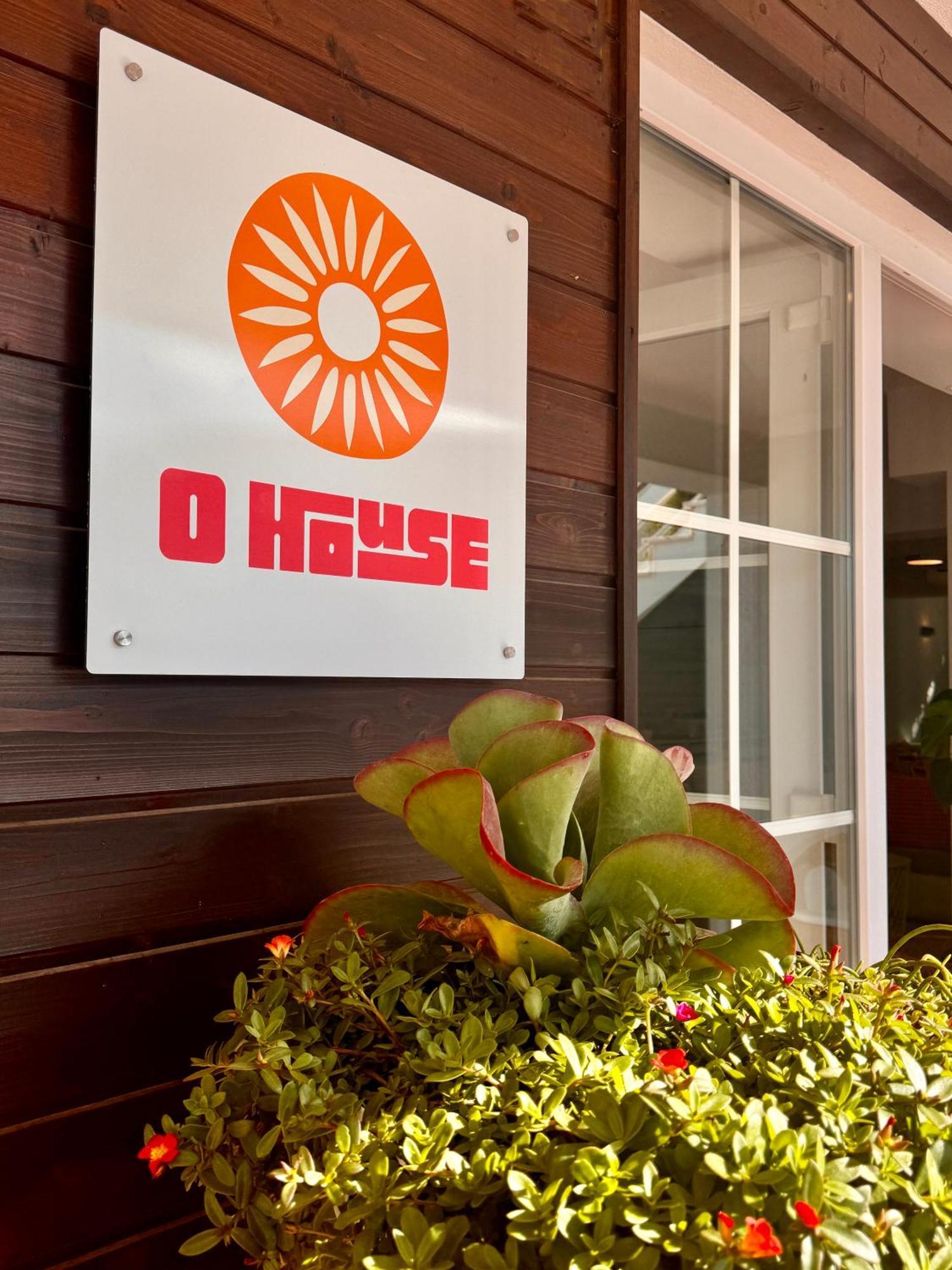 Bed & Breakfast Boutique - O House Hills *