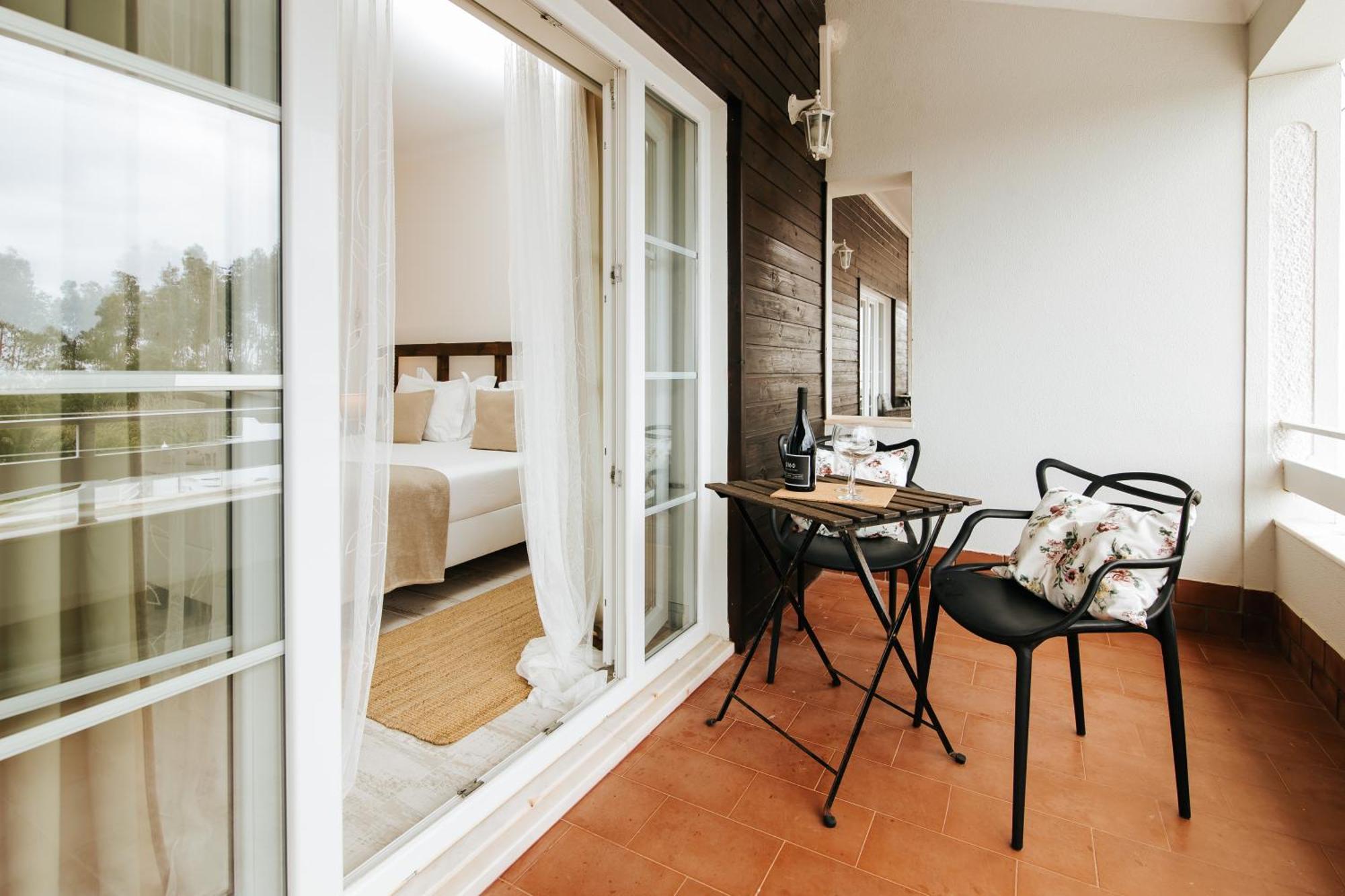 Bed & Breakfast Boutique - O House Hills