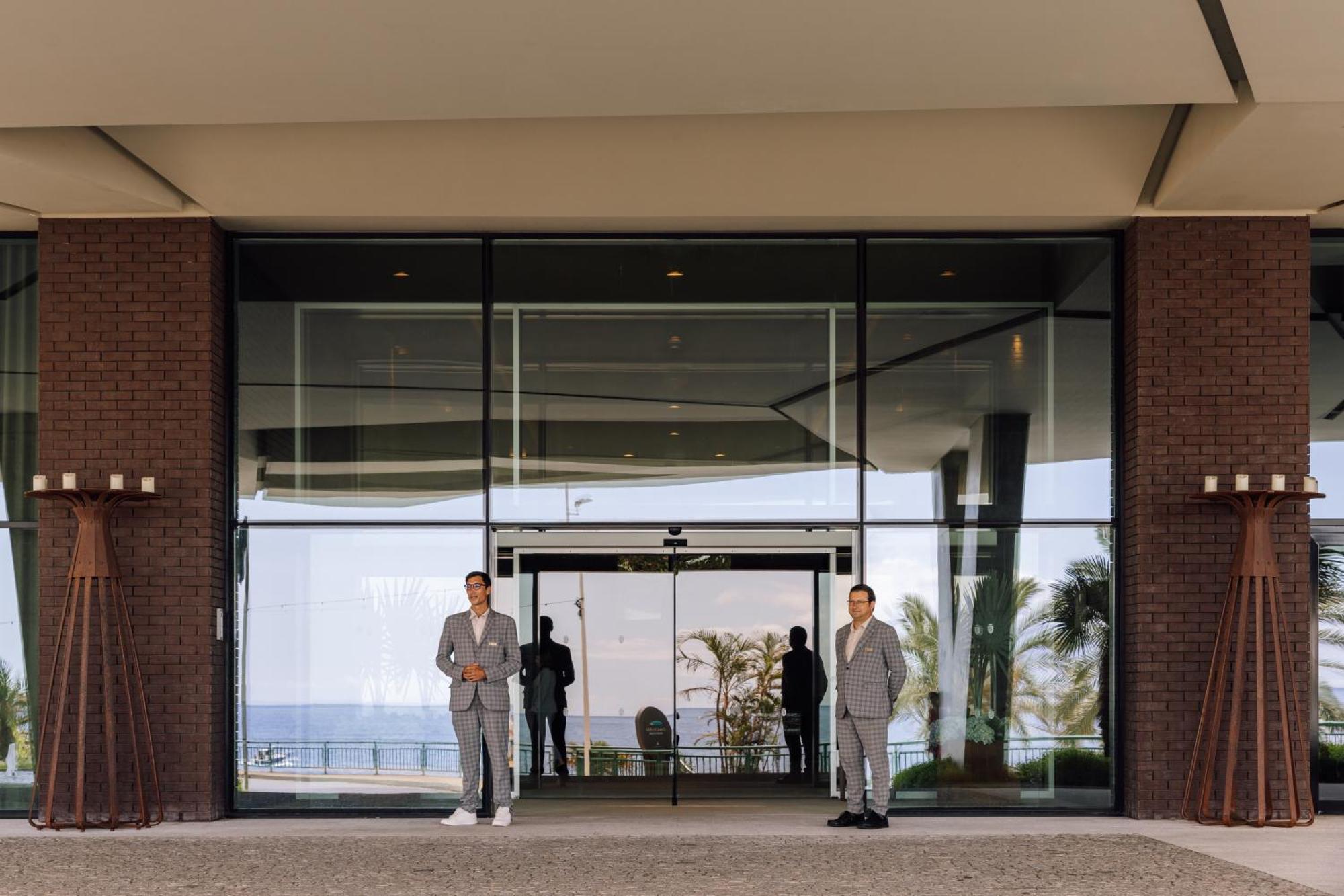 Resort Saccharum - And - Savoy Signature 5*