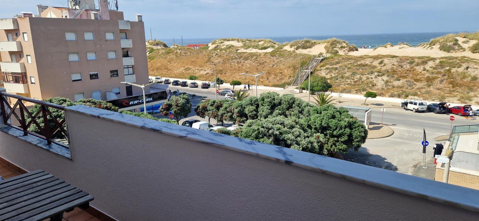 Baleal Holidays - Beach Front * Peniche