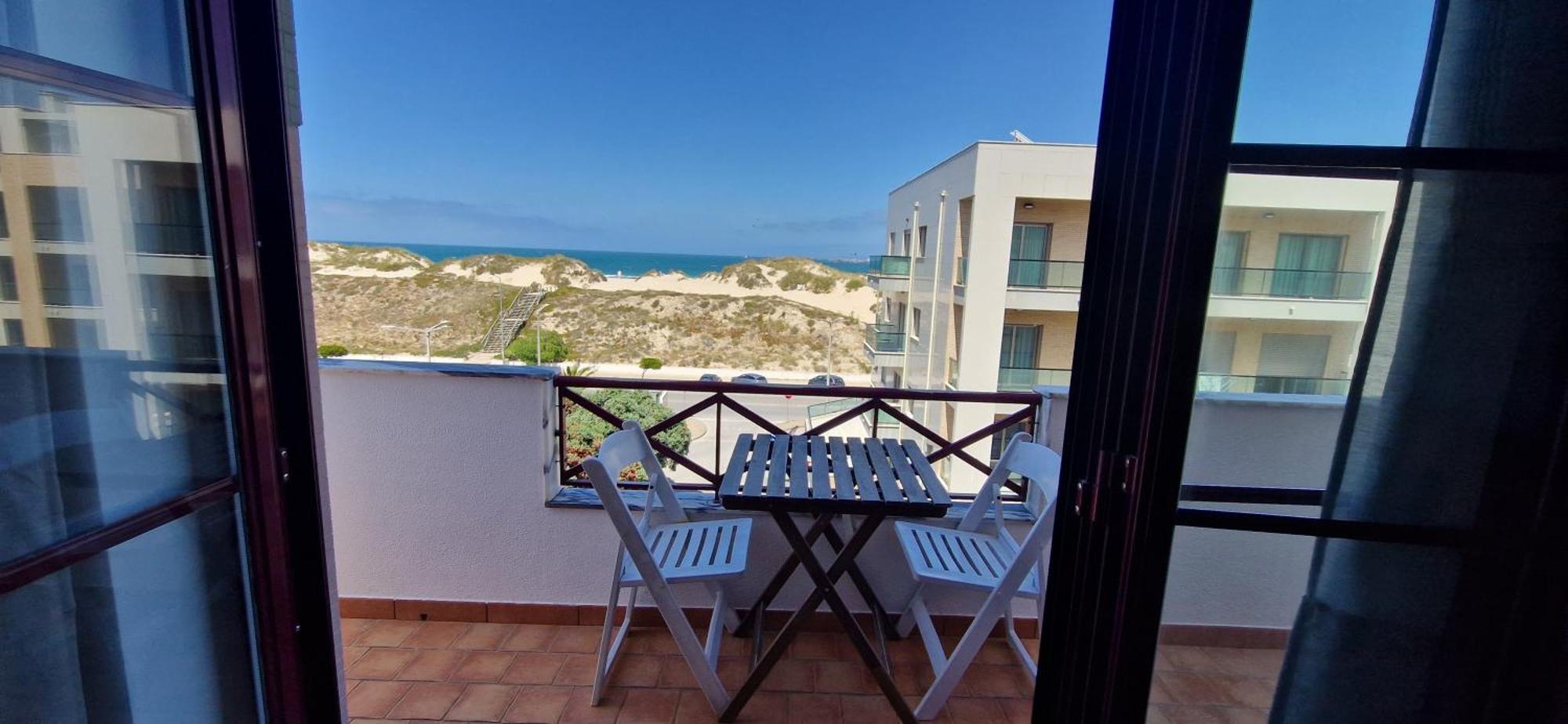 Apartment Baleal Holidays - Beach Front