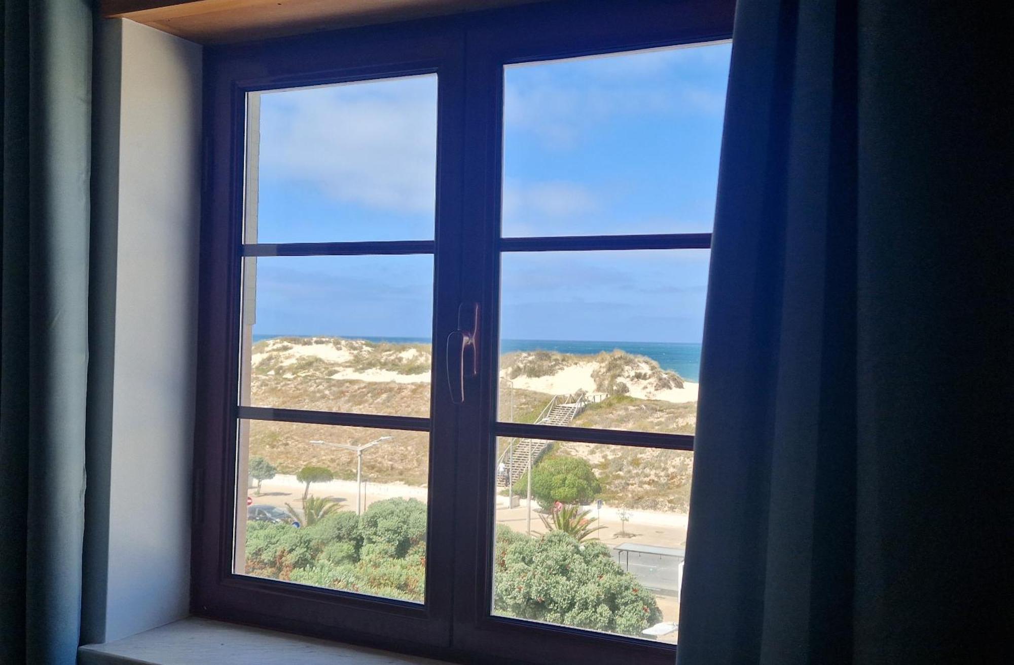 Baleal Holidays - Beach Front * Peniche