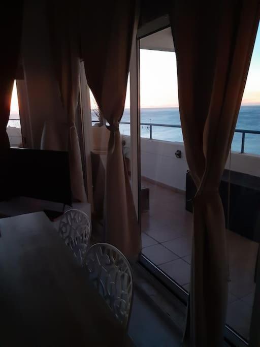 Amazing Penthouse- Panoramic Sea View & Tikki Bar On Private Terrasse Apartment Praia Da Luz