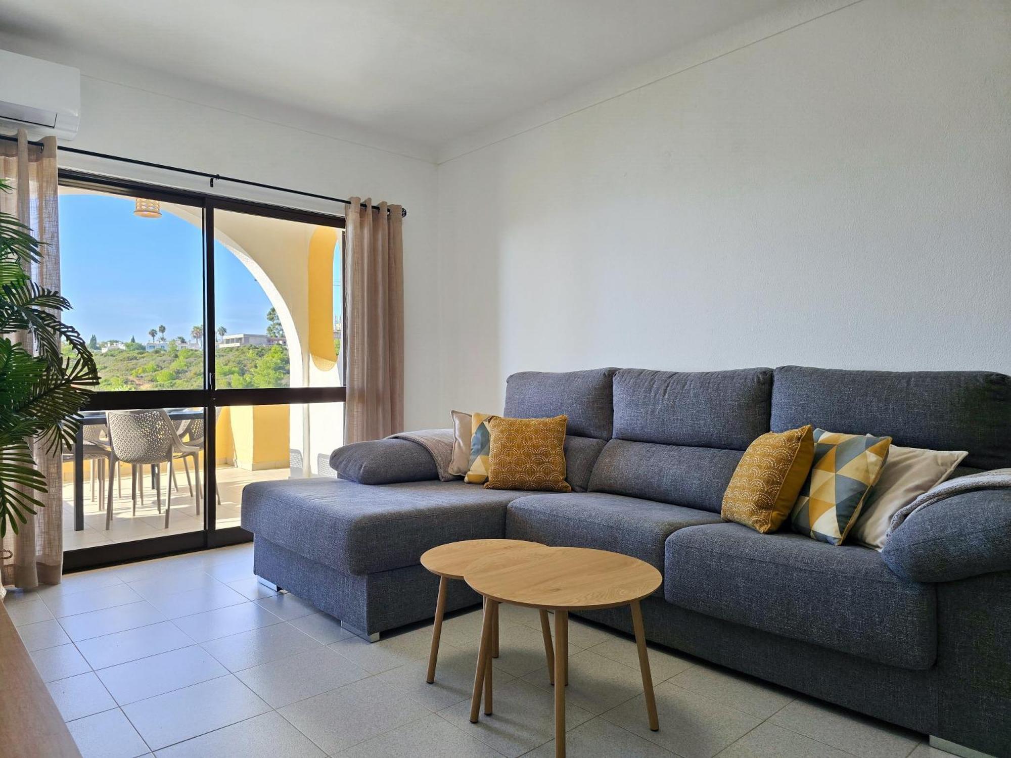 Golden Sun - Sunny Balcony, Sea View, Beach, Ac