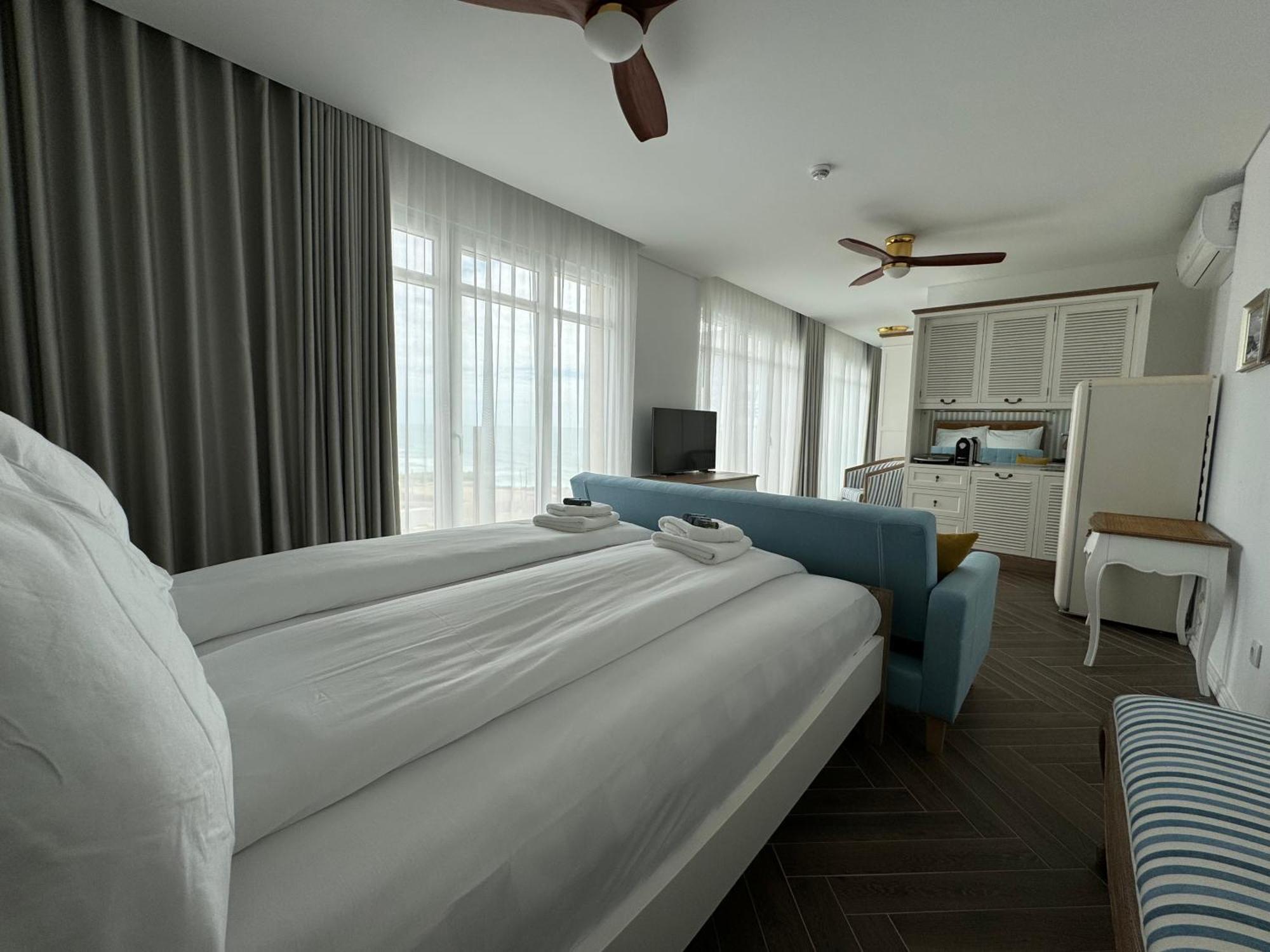 Ocean View Apartment *