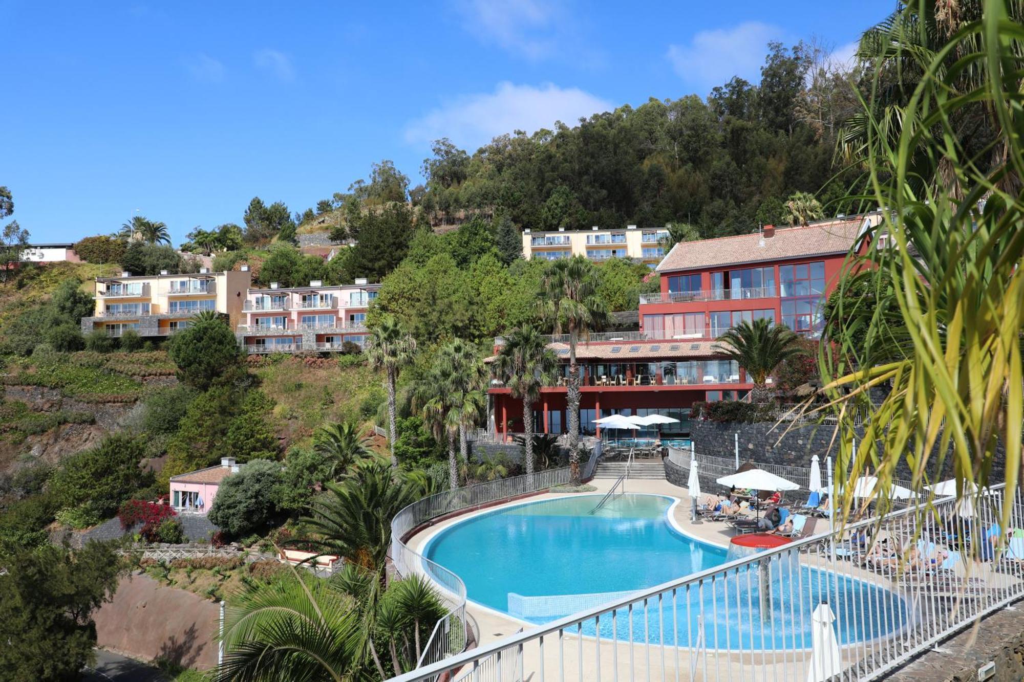 Village Cabo Girao Resort 4*