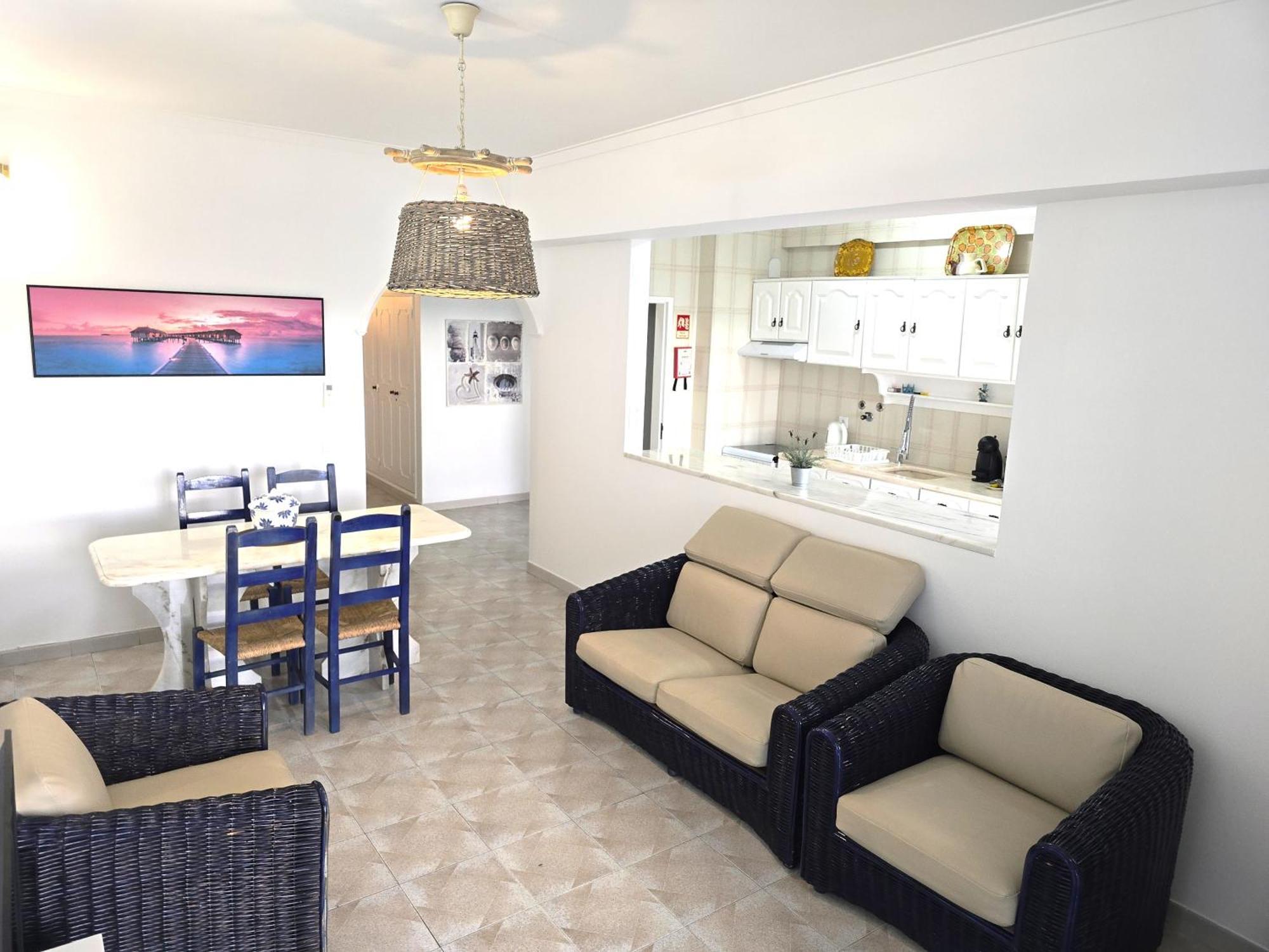 Apartment 2 *