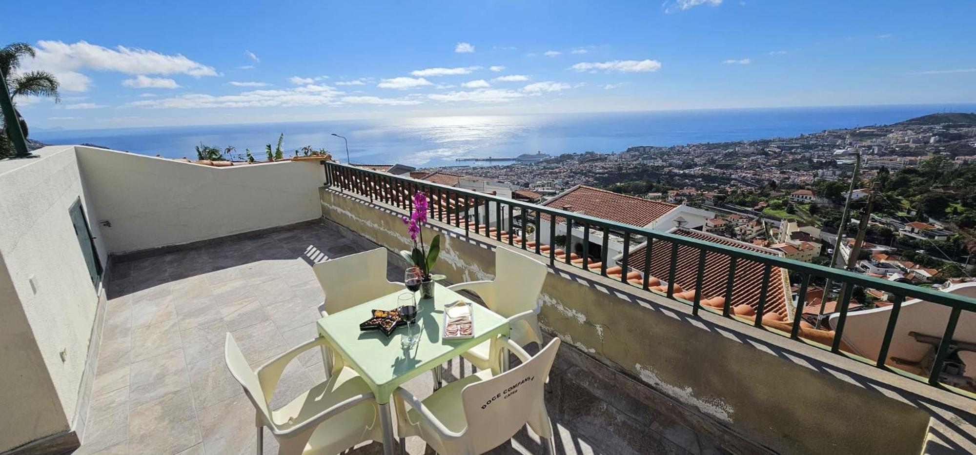 Margarita House * Funchal (Madeira)